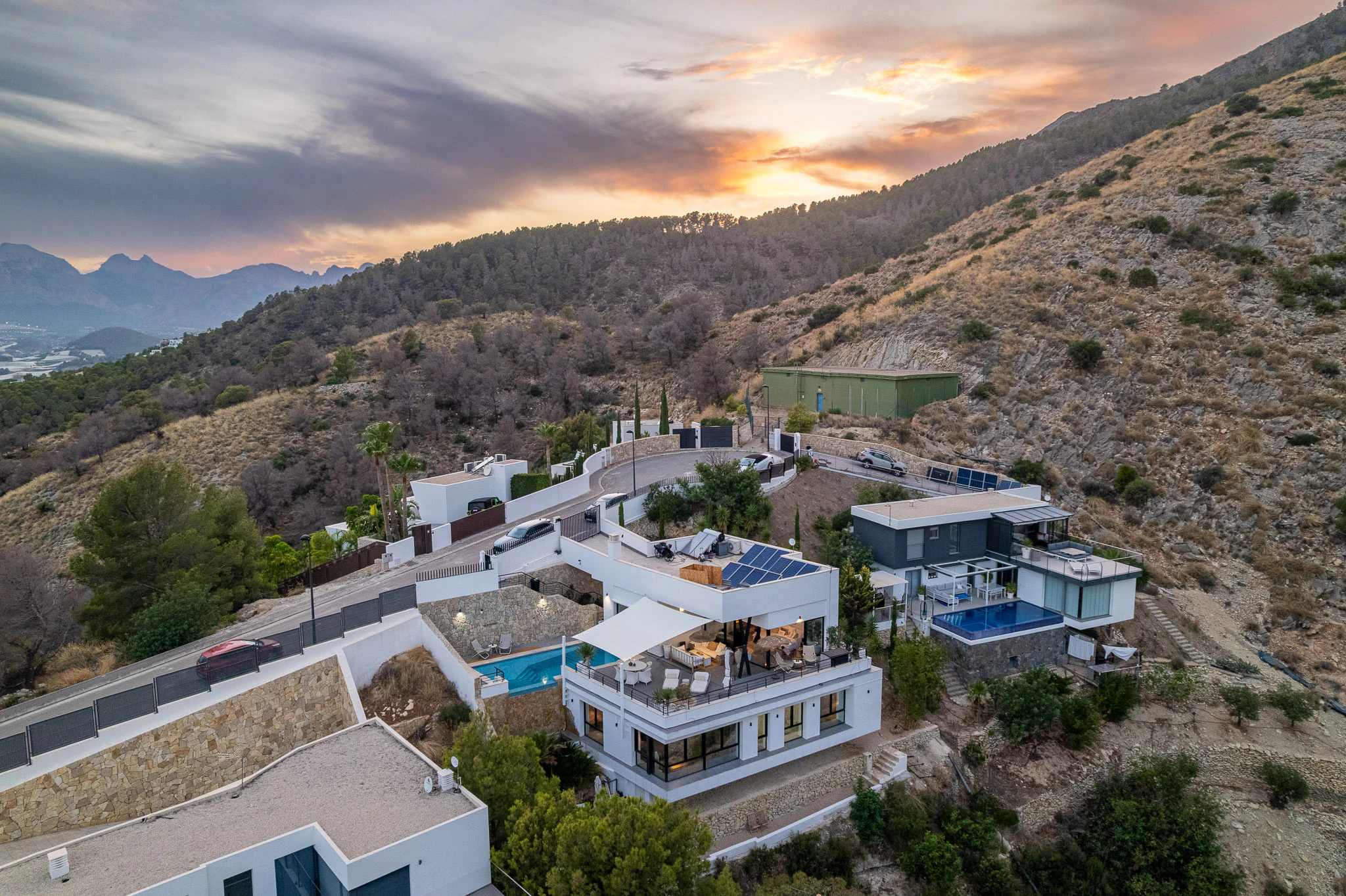 Luxury Villa in Altea with open views and High-End Finishes