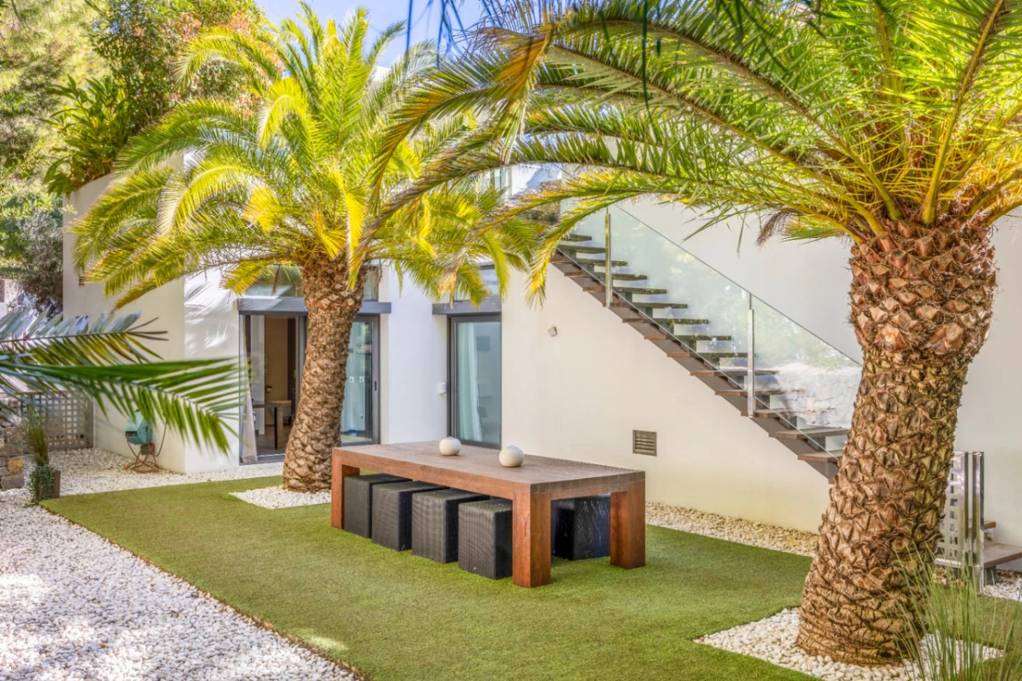 Exclusive Villa in Altea La Vella with a Roof deck and sea Views for sale