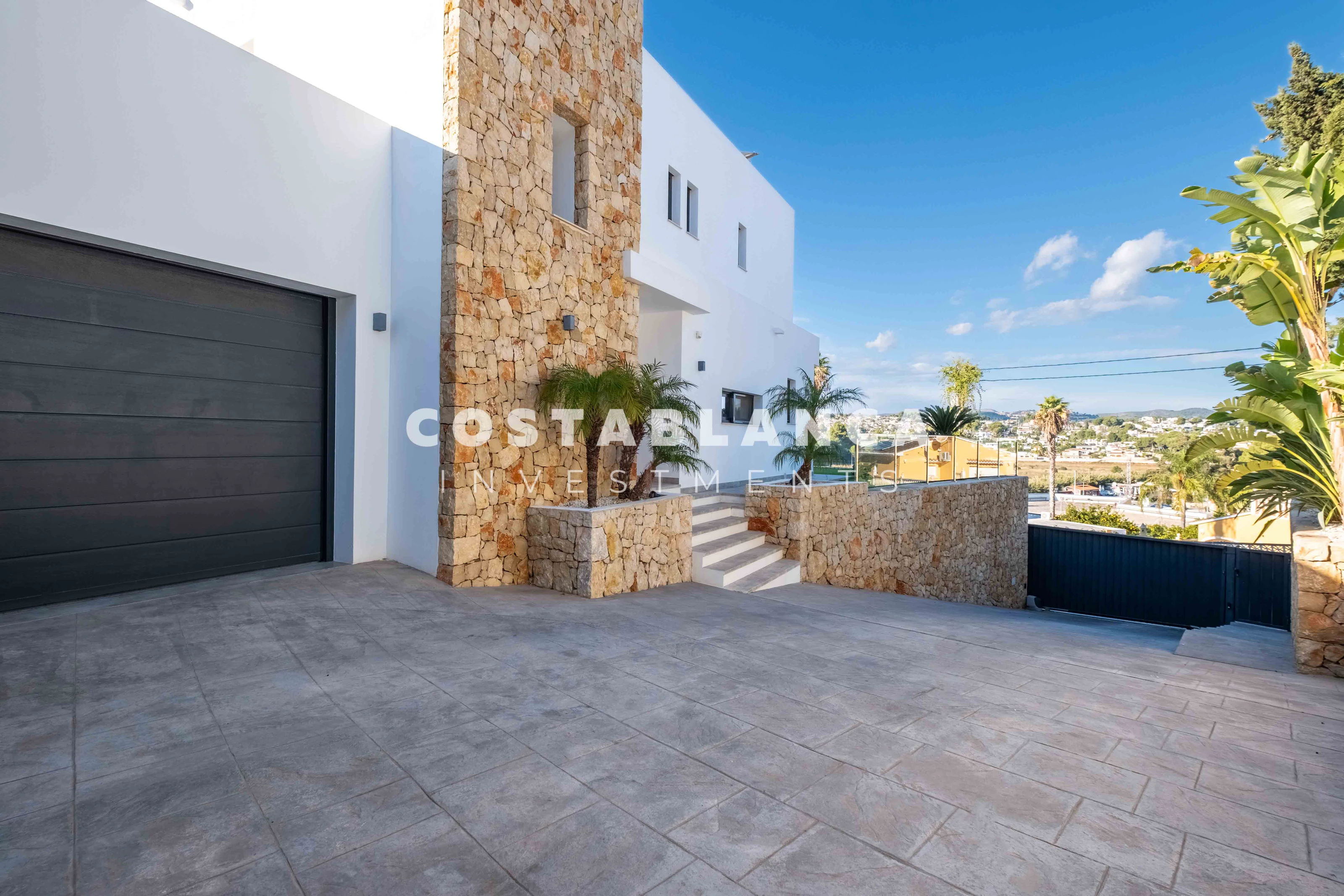 Villa Creta – Modern Luxury in a Premium Location Close to Moraira