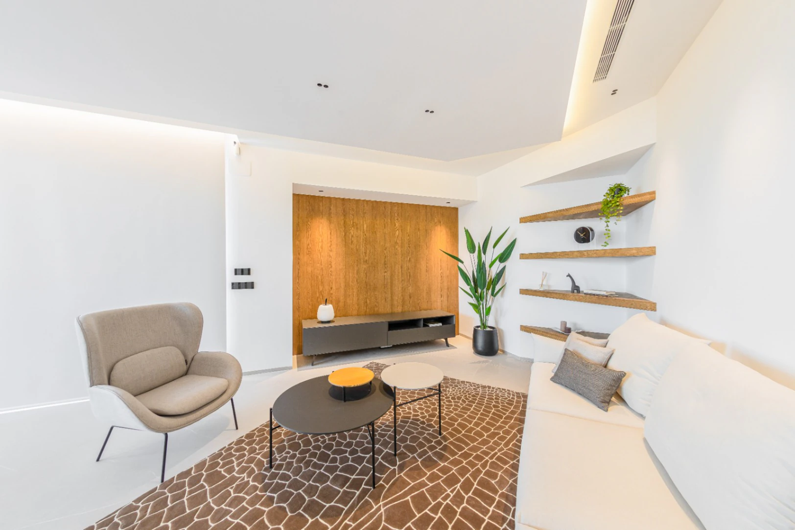 Modern New Build Villa with SPA Zone and Panaramic Views for Sale in Benidorm