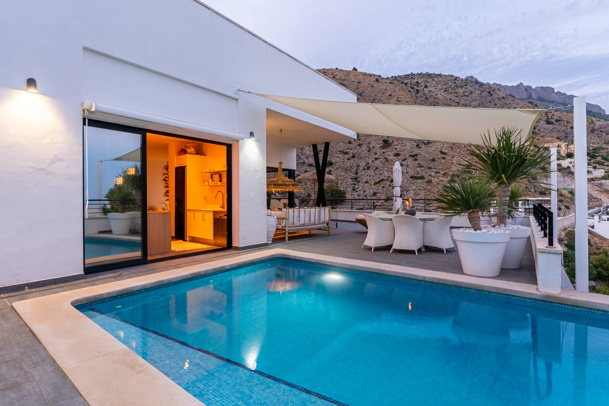 Luxury Villa in Altea with open views and High-End Finishes
