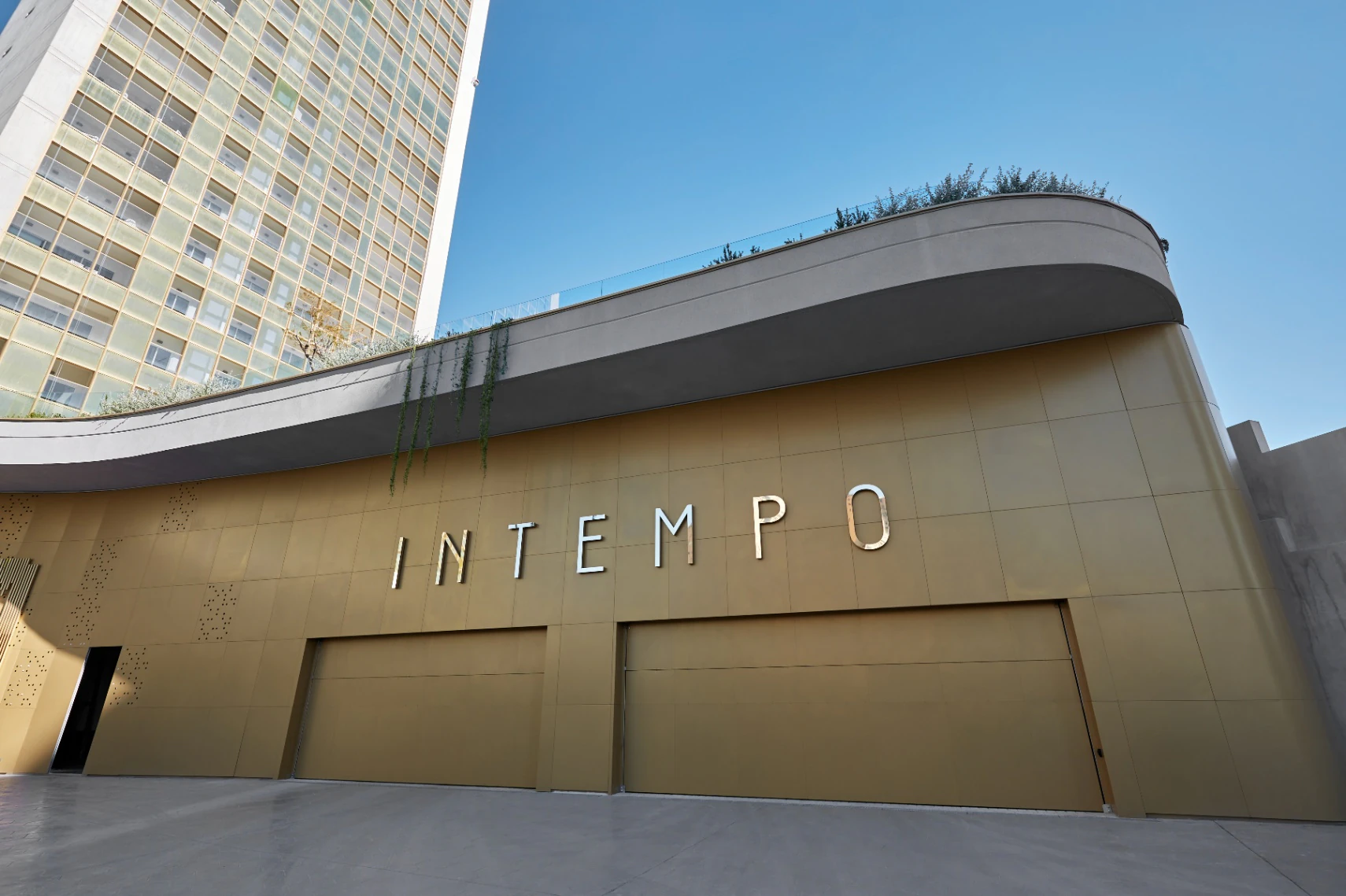 43. Etage Residence mit Meer- und Bergblick zu verkaufen in Benidorm