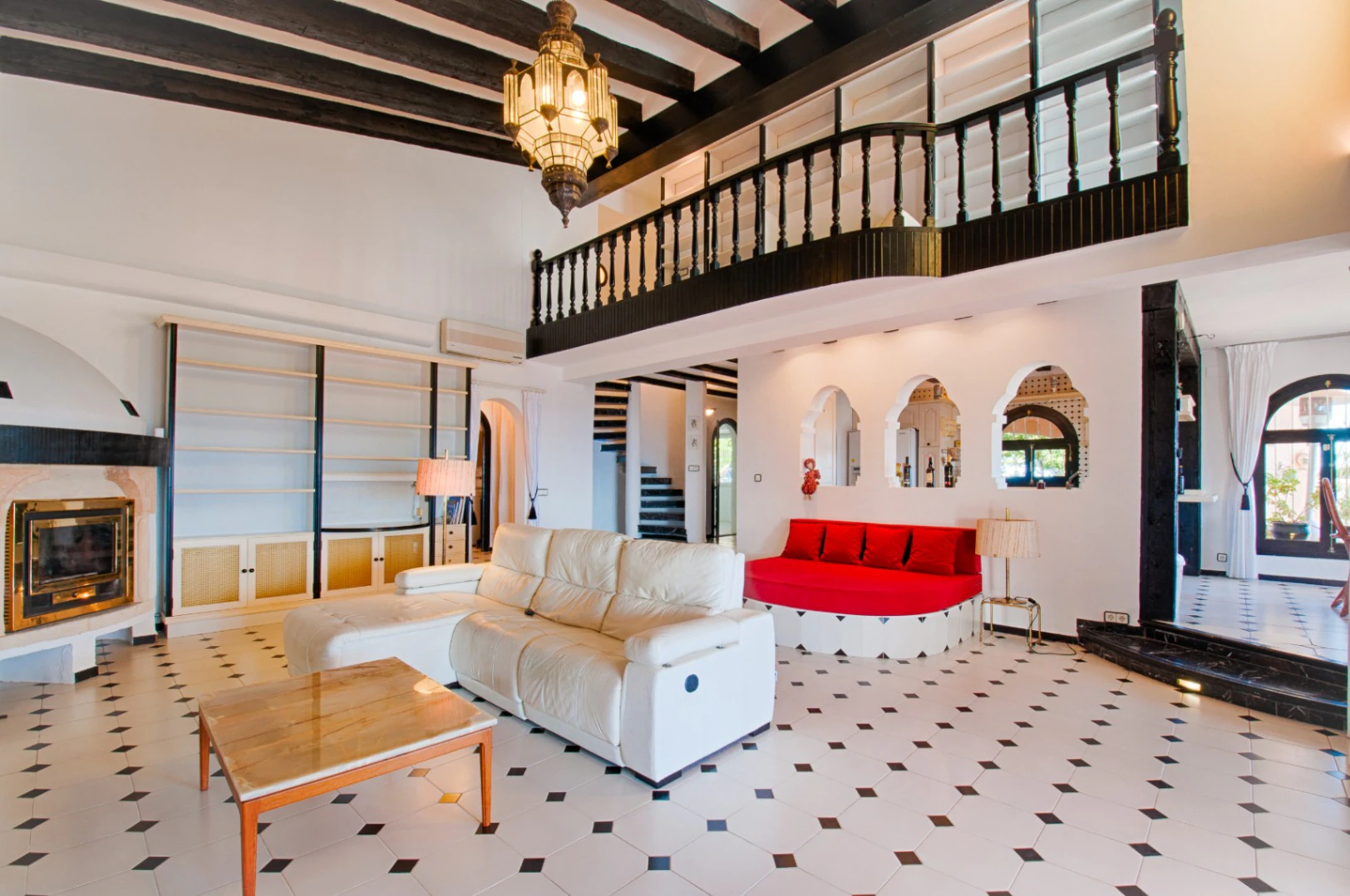 продажа. Шале/Вилла в Moraira
