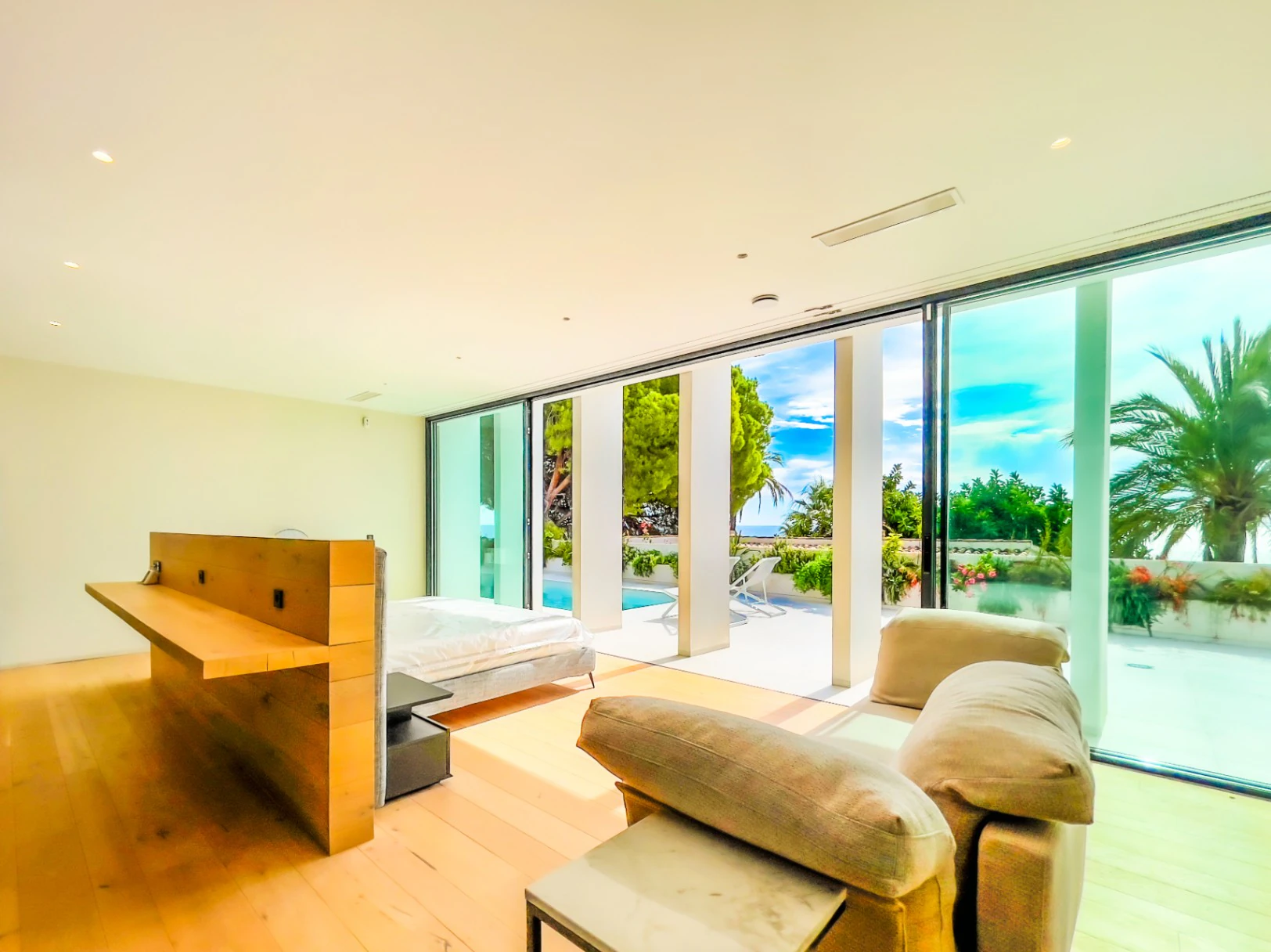 First Line Luxury Villa for Sale in Altea with Private Beach Acces