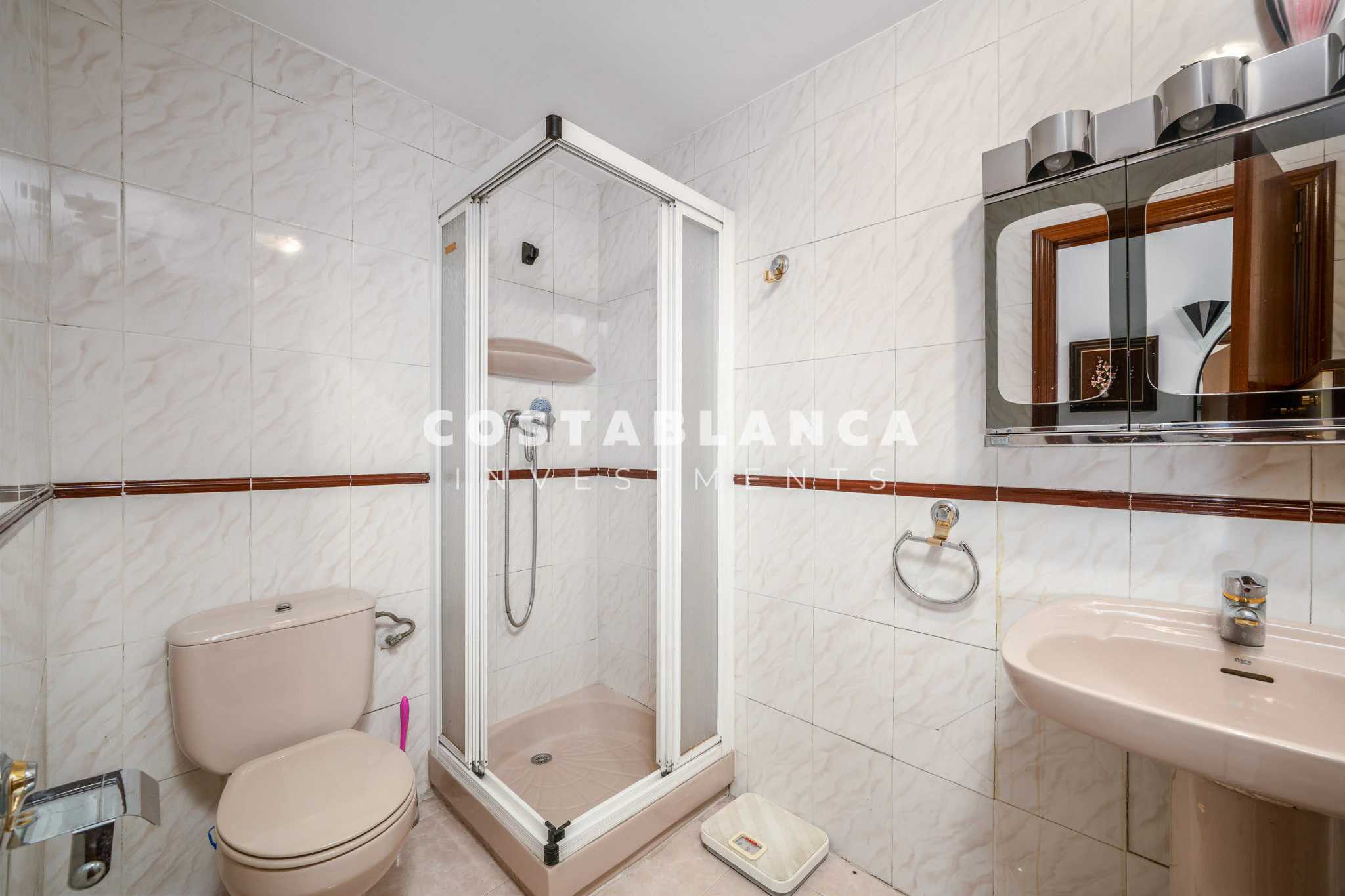 High Ceiling Apartment for sale in Alfaz del Pi
