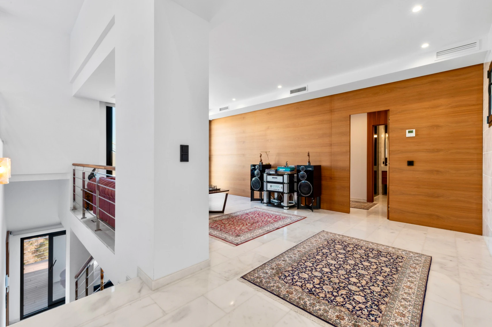 Modern Villa for Sale in Altea With Infinity Pool