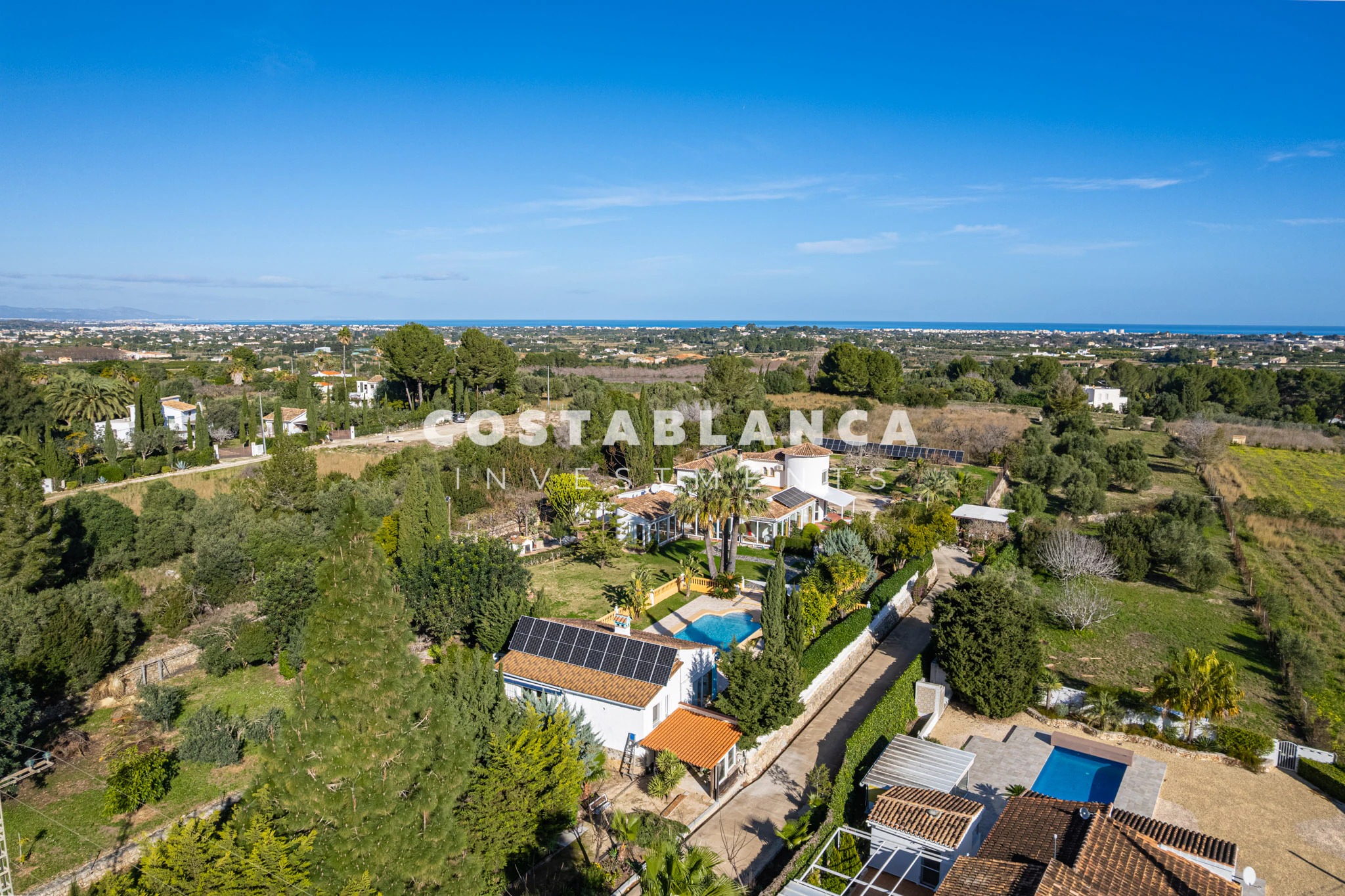 Fully Modernized Luxury Villa with Guest Apartment and Solar Energy for sale in Denia