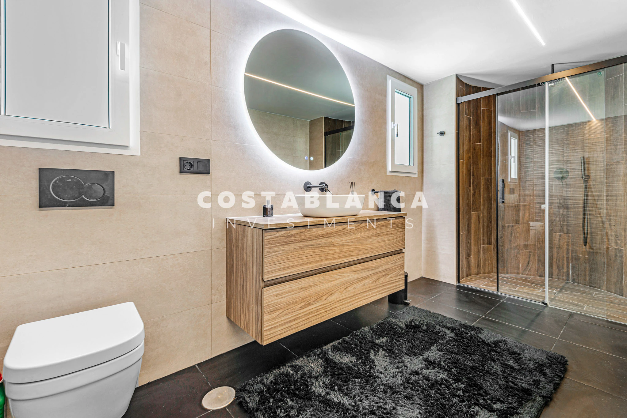 Designer Villa met Infinity Uitzichten over de Costa Blanca Te Koop In Altea Hills