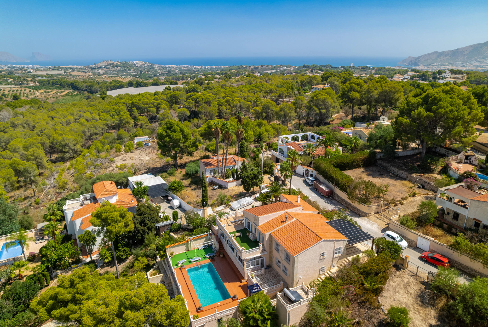 Villa avec piscine, appartement d'invités à vendre à Alfaz del Pi
