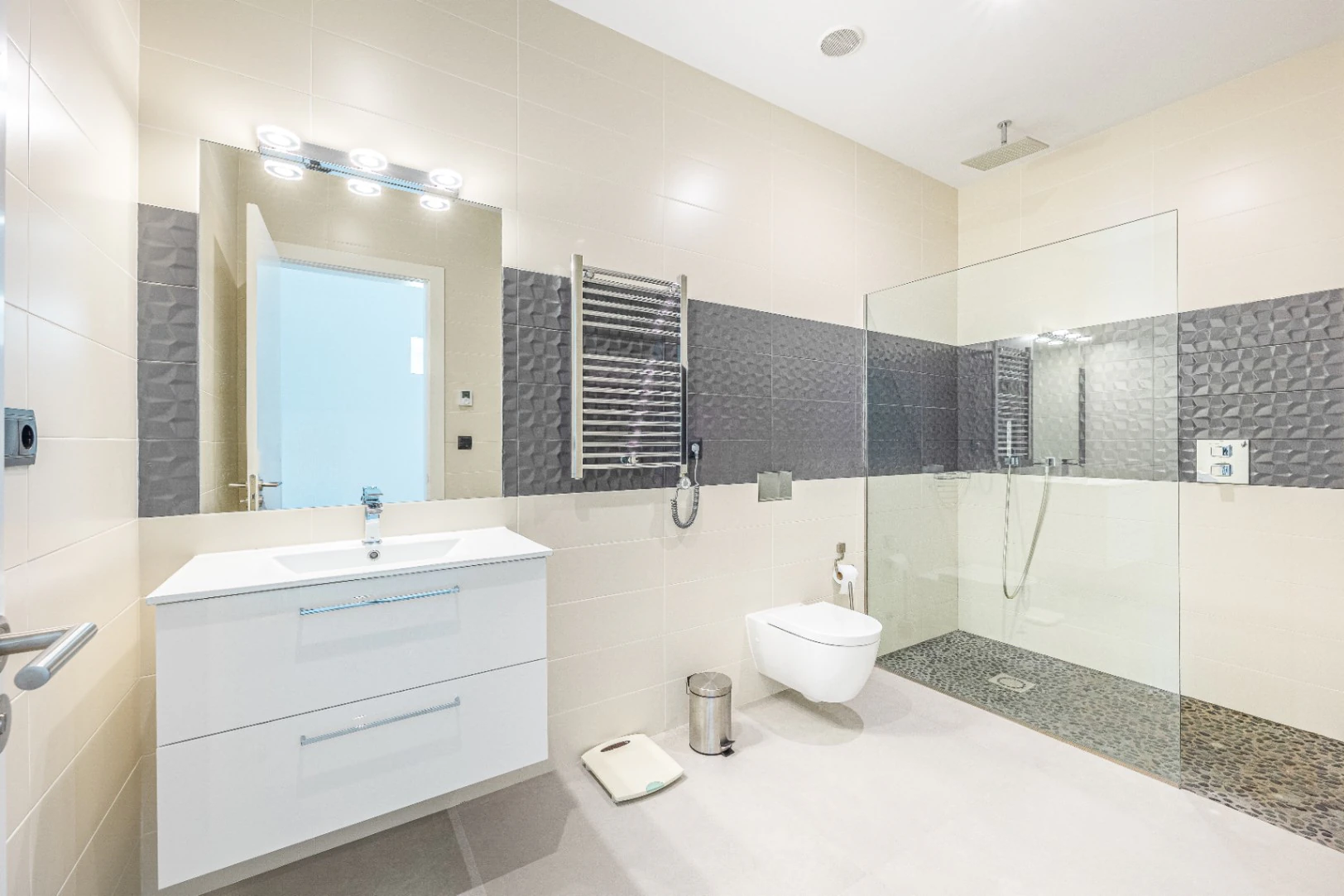 Contemporary Deluxe Residence for Sale in Altea la Vella