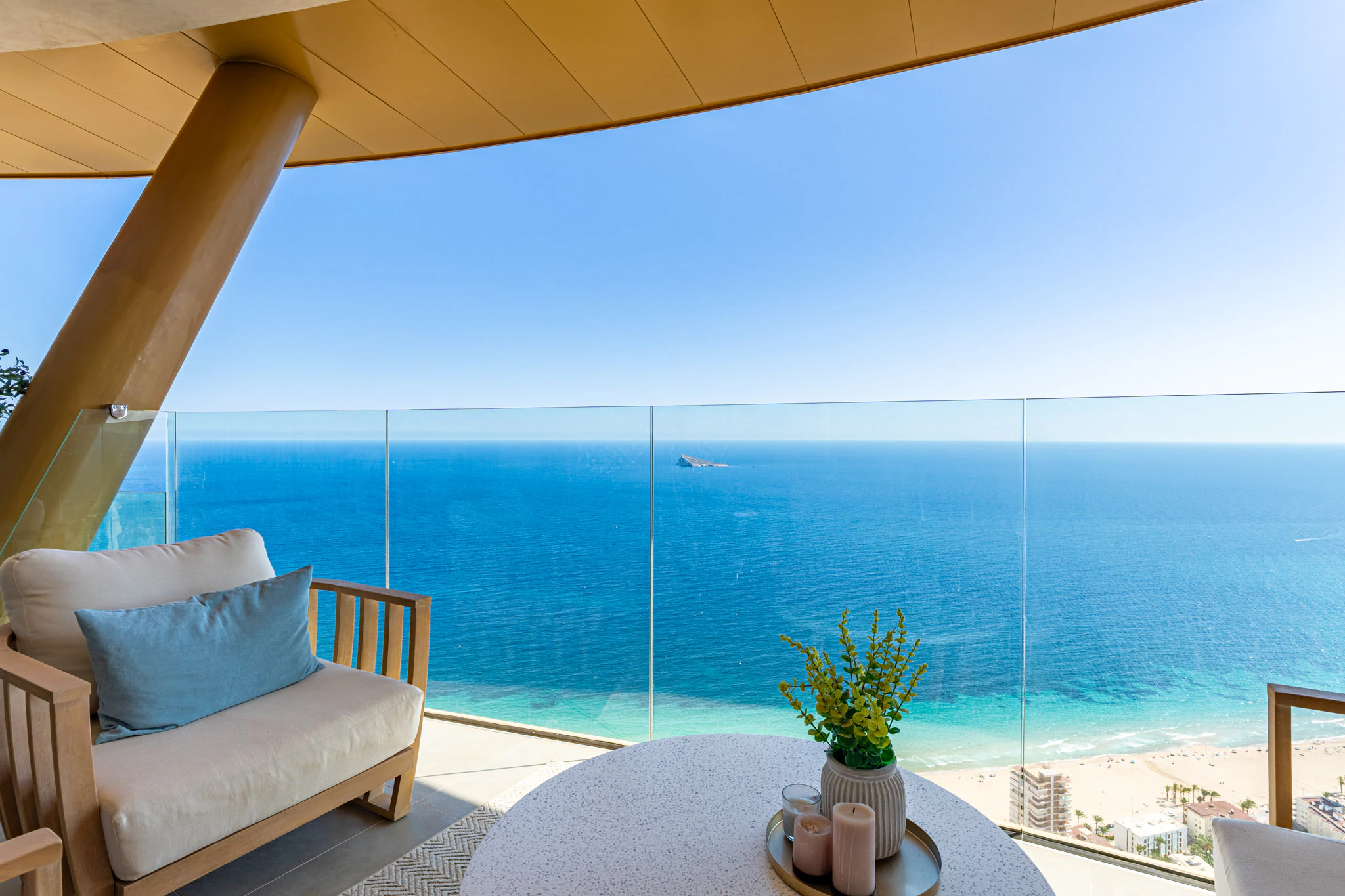 Résidence au 43ème étage avec vues sur la mer et la montagne à vendre à Benidorm