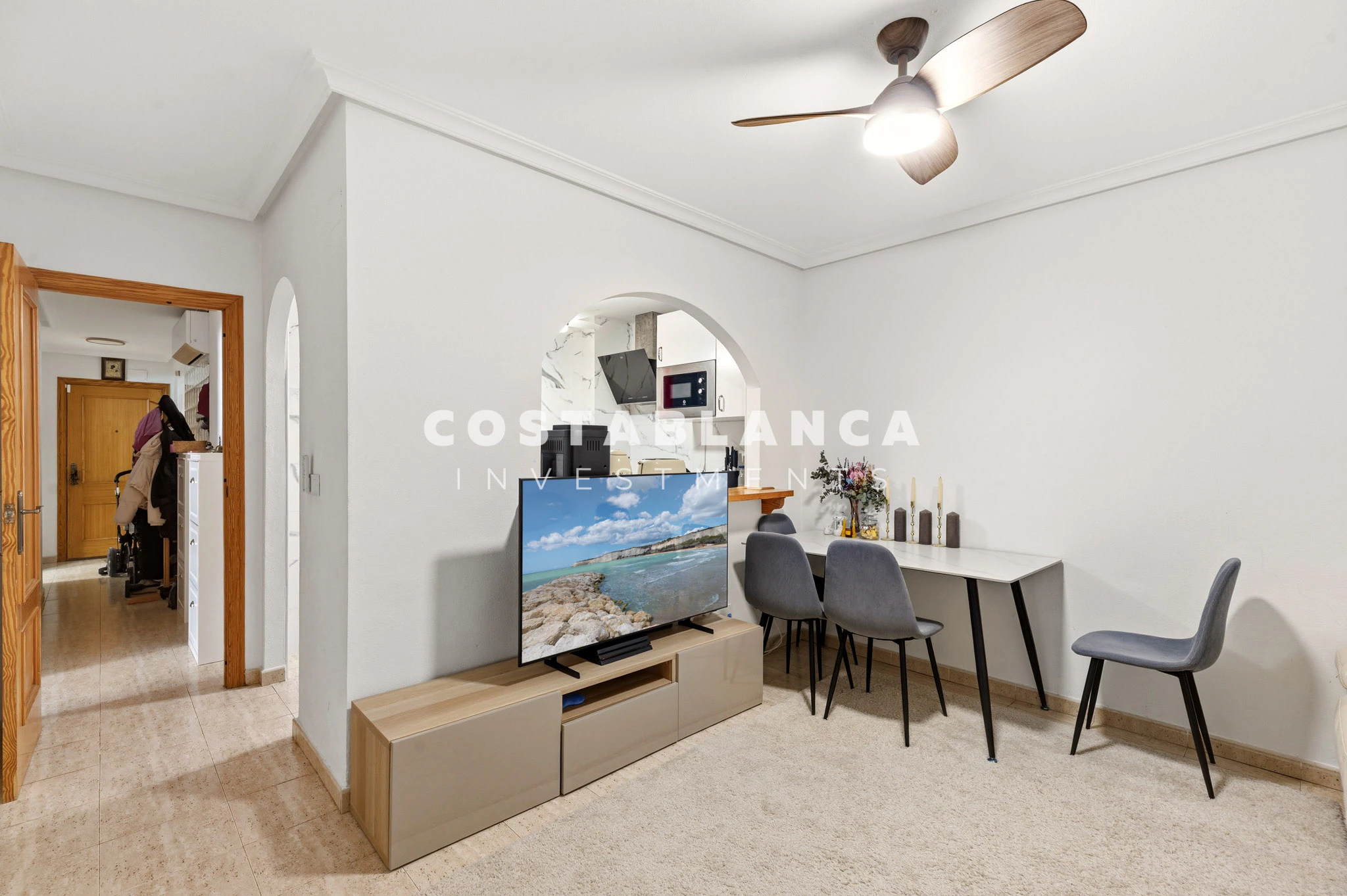 Well Located Apartment Near the Beach with Excellent Rental Appeal for sale in Villajoyosa