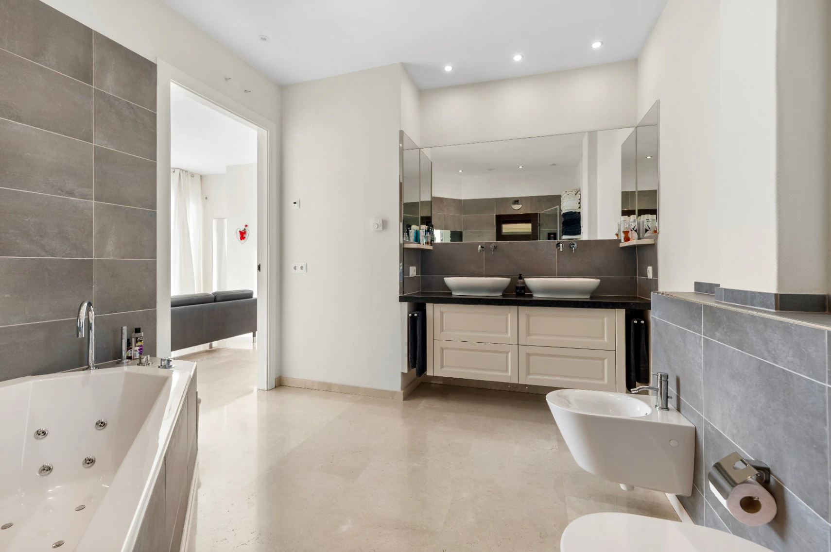 Luxe villa met 7 slaapkamers te koop in Altea met panoramisch uitzicht