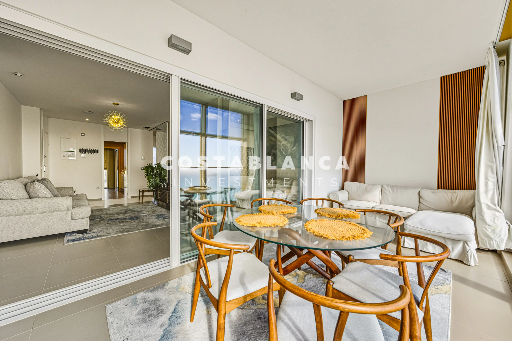Appartement de luxe au 37e étage avec vues panoramiques sur la mer à Benidorm