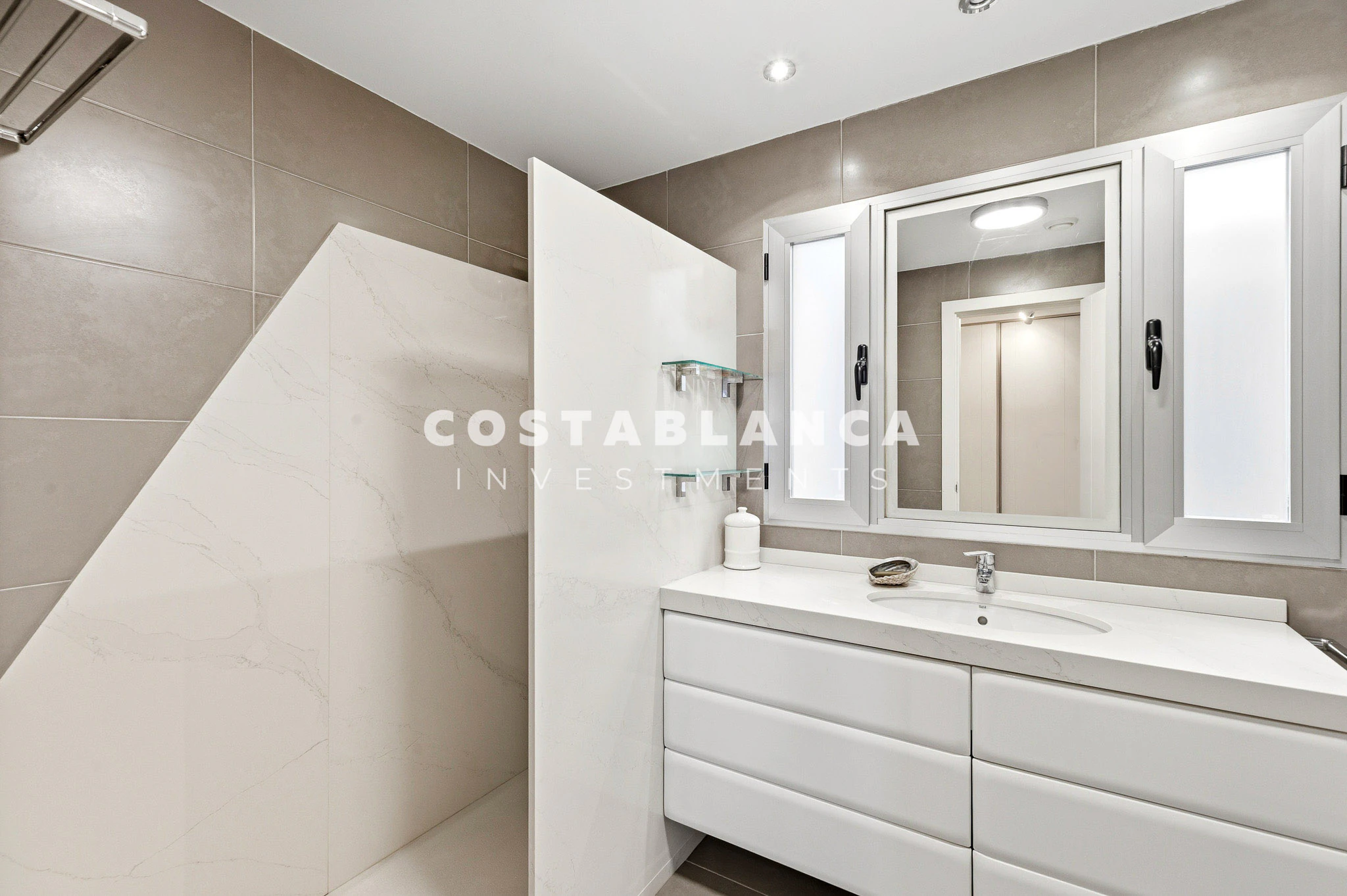 Exclusive Southeast Facing Penthouse for sale in Altea