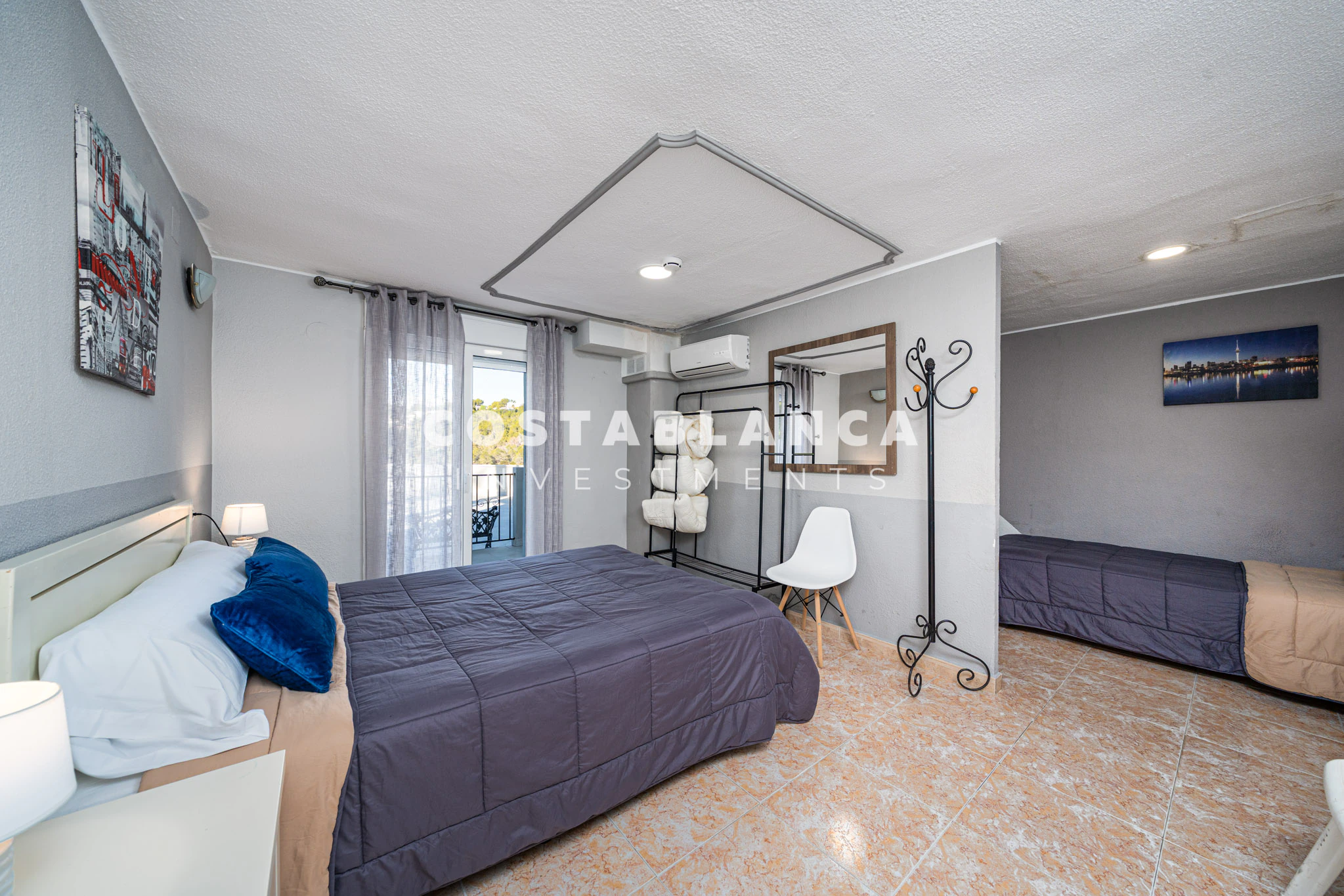 Centrally Located Hotel with Sea Views and Apartment Conversion Opportunity for sale in Altea