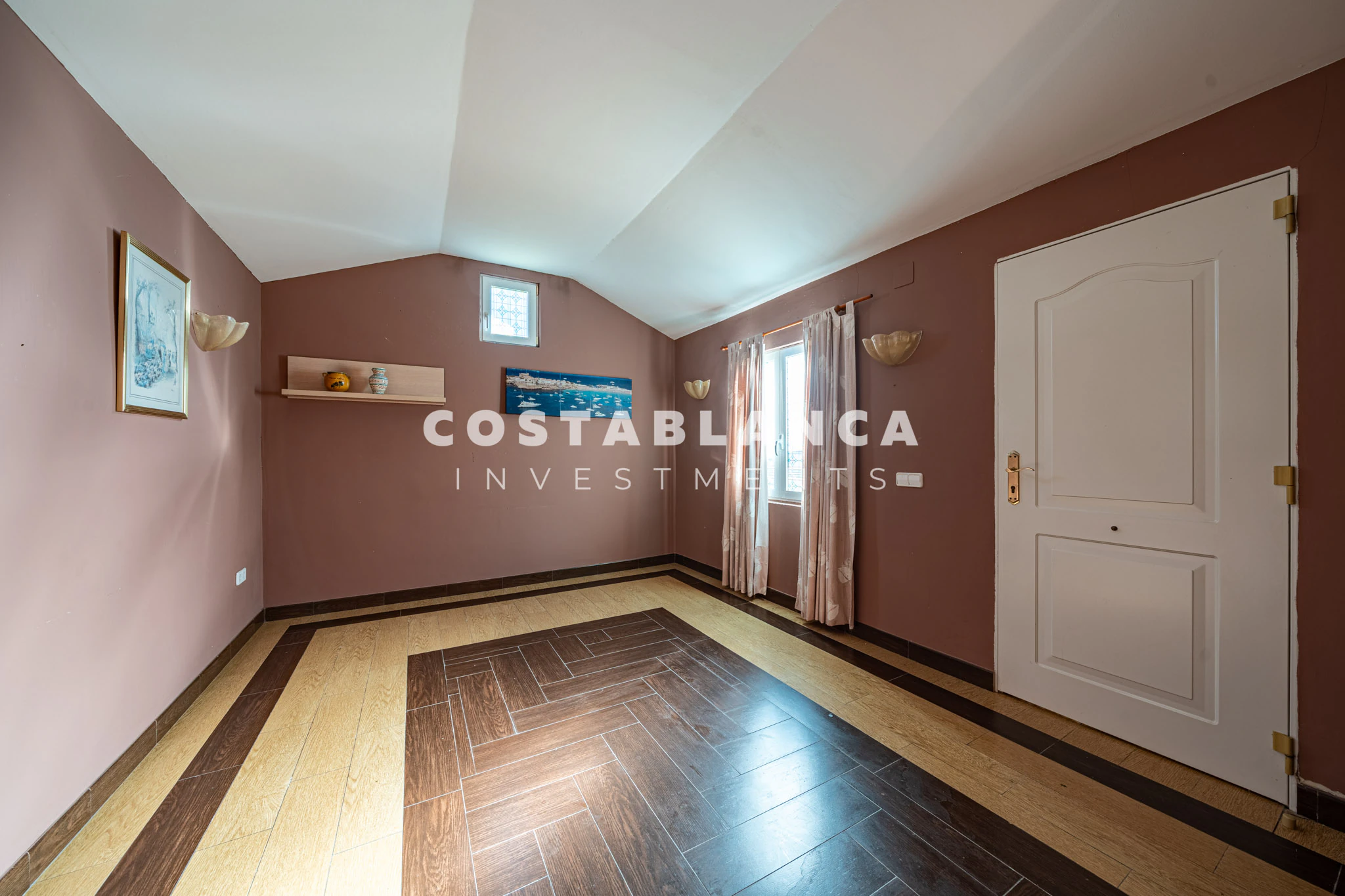 Magnificent Villa in Las Rotas, Dénia Walking Distance to the Beach