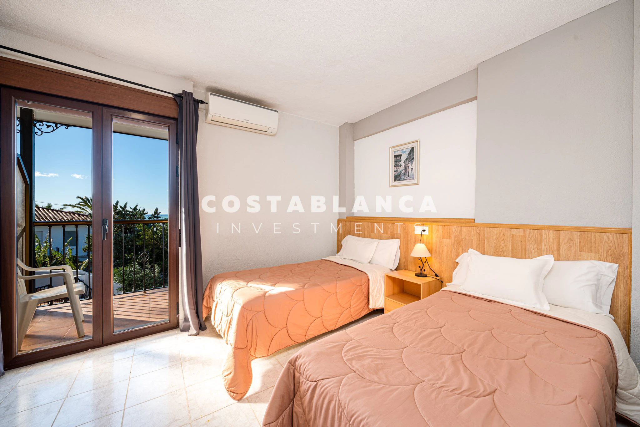 Centrally Located Hotel with Sea Views and Apartment Conversion Opportunity for sale in Altea