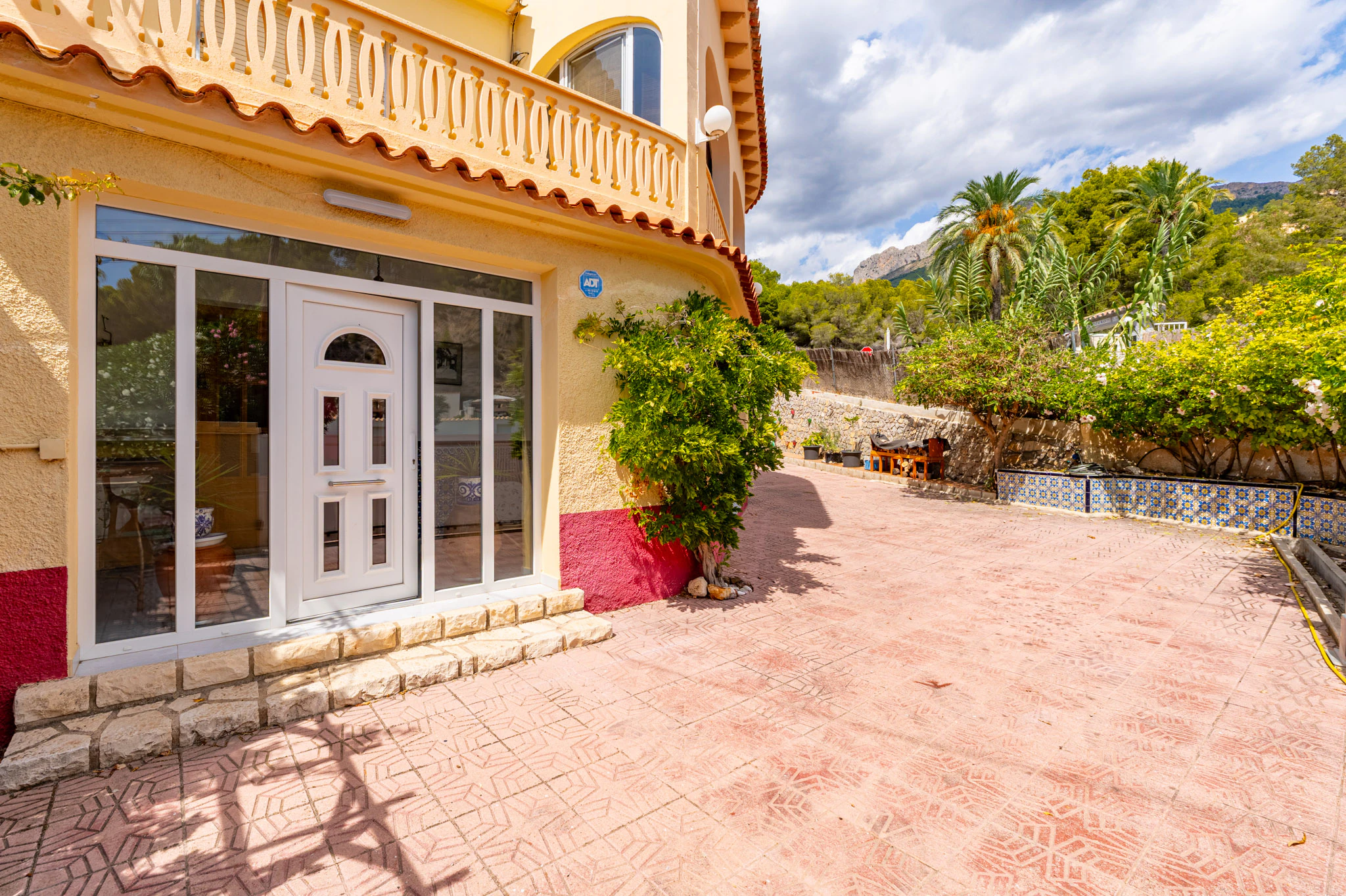 Spacious Semi-Detached House for sale in Galera Baja