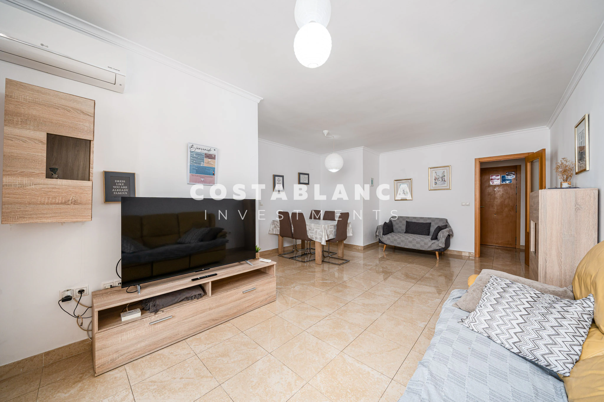 Spacious 3 Bedroom, Apartment in Central Dénia