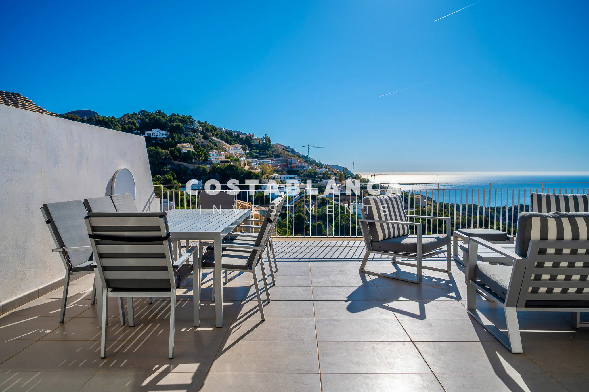 Exclusive Southeast Facing Penthouse for sale in Altea