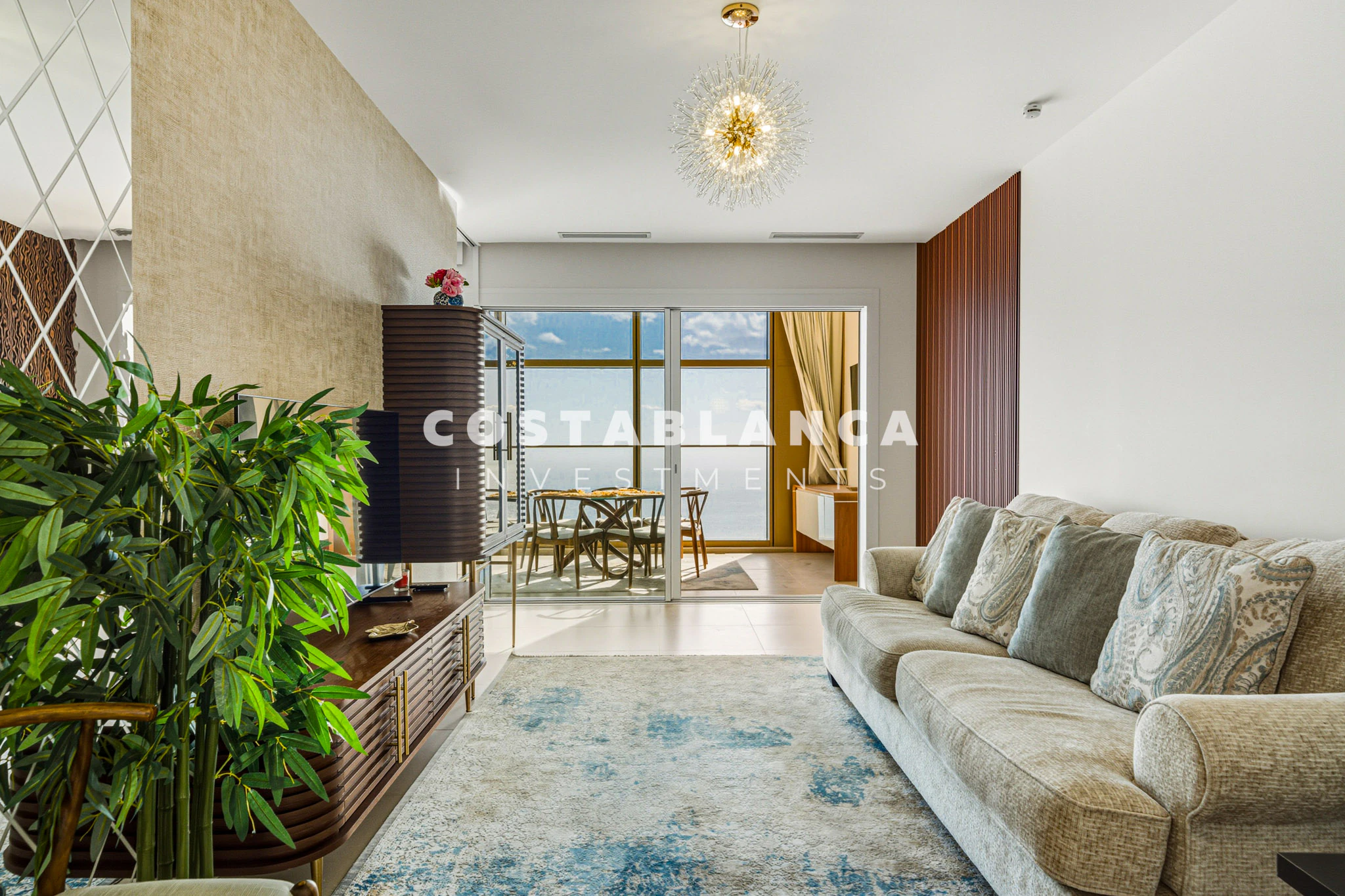 Appartement de luxe au 37e étage avec vues panoramiques sur la mer à Benidorm