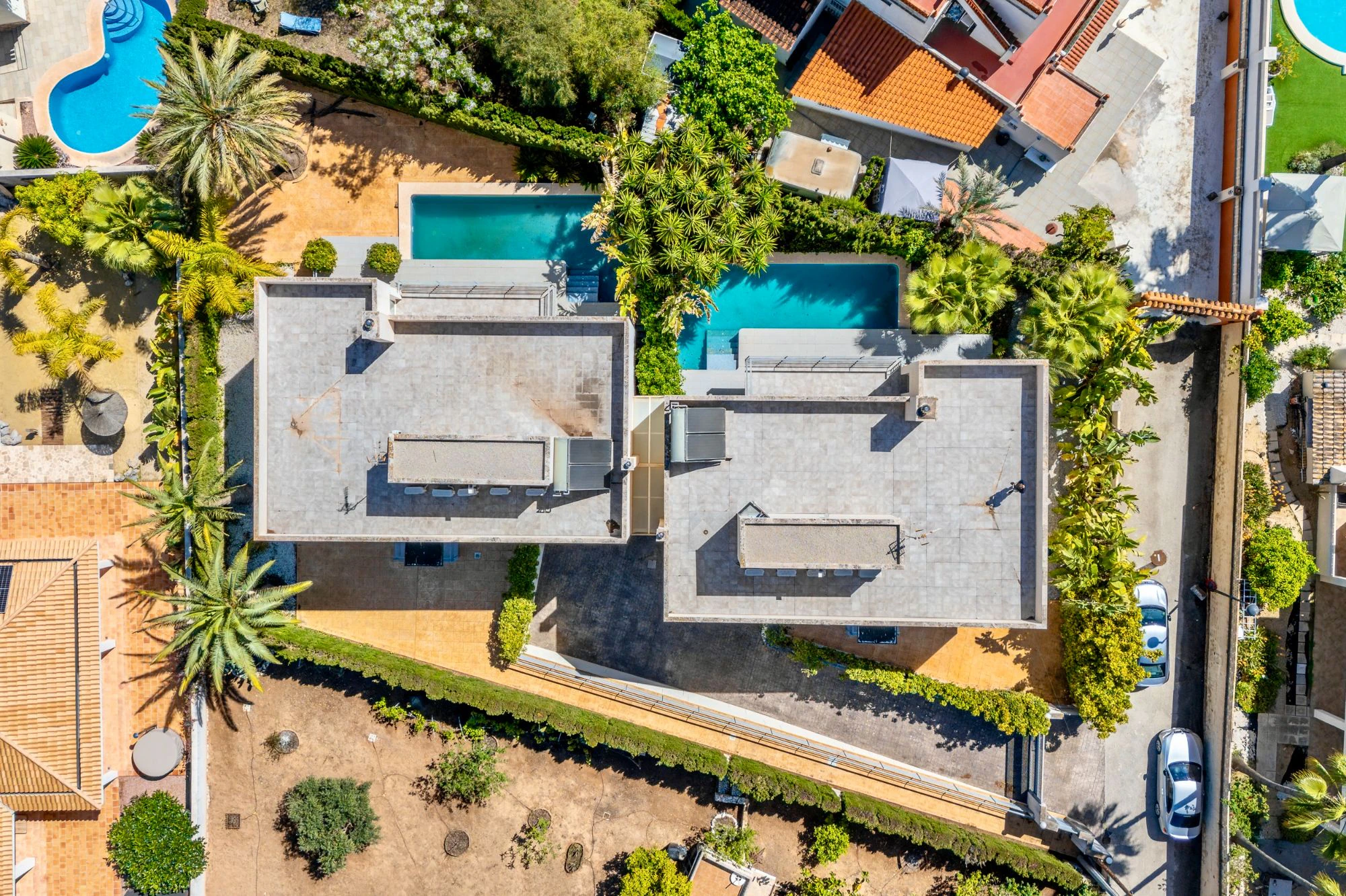 Elegant 4-Bedroom Villa for Sale in Albir – Prime Location with Mountain Views