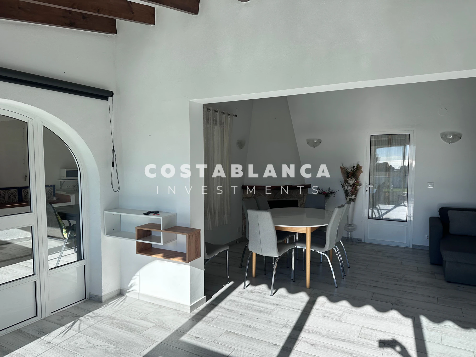 Sunny Mediterranean villa for sale in Moraira