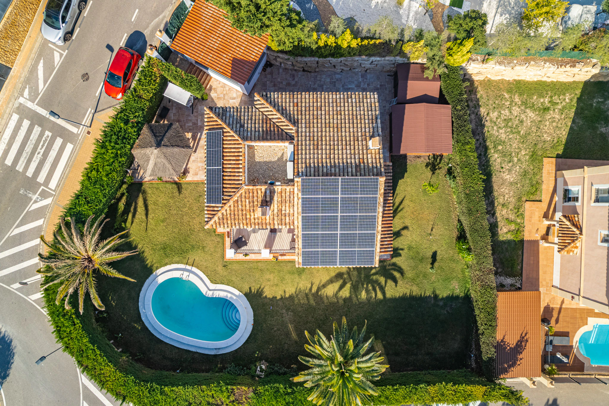 Renovated Mediterranean Villa for sale with Sea Views in Sierra Cortina, Finestrat