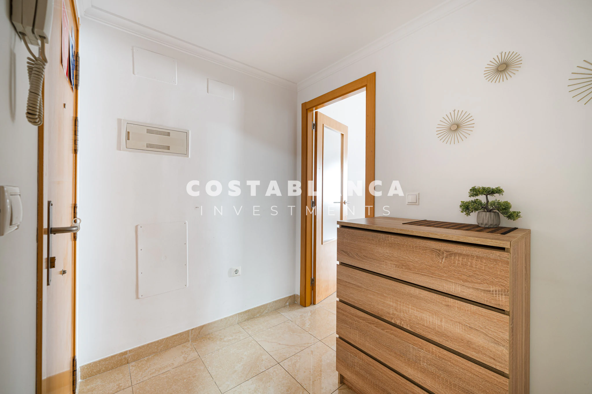 Spacious 3 Bedroom, Apartment in Central Dénia