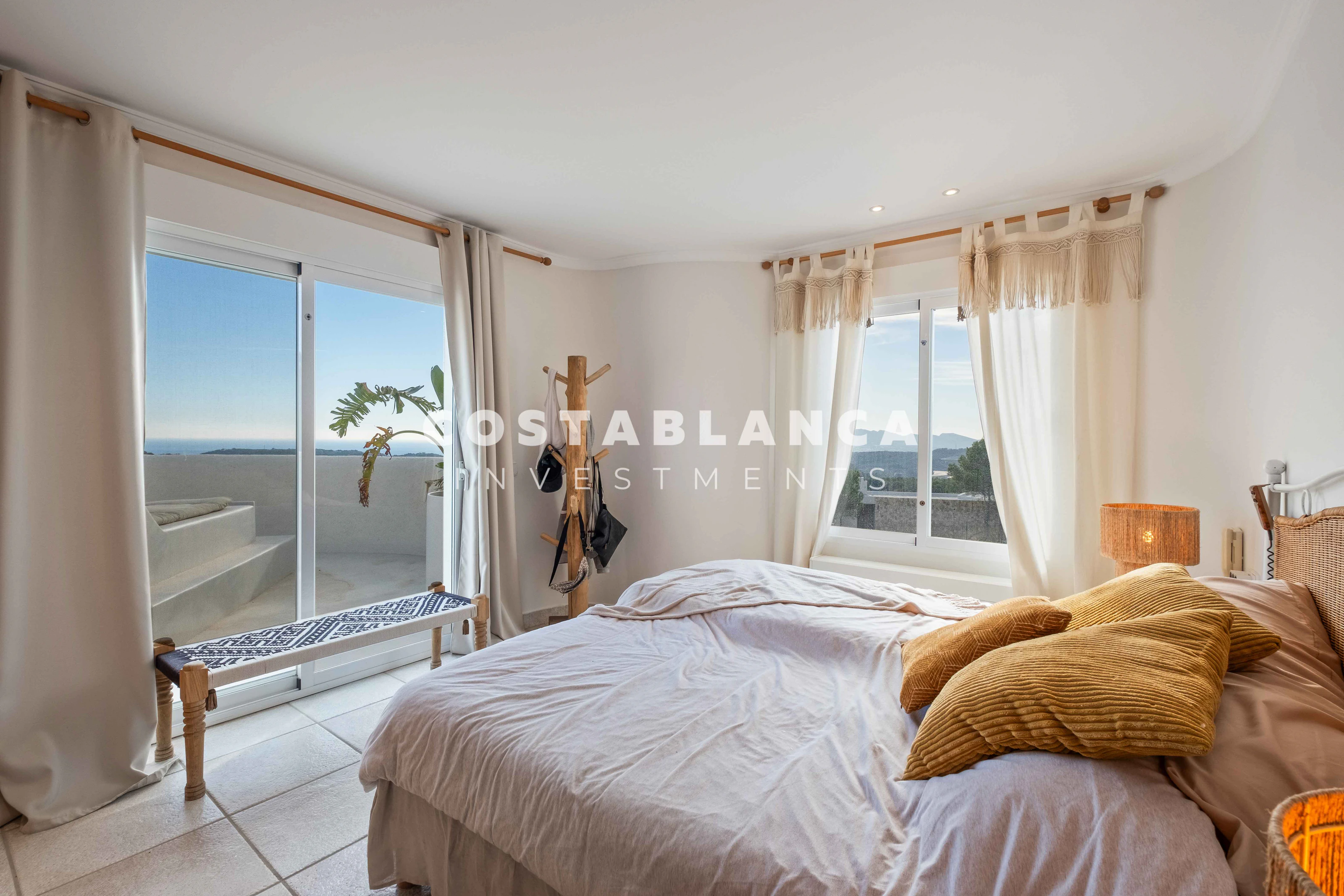 Ibiza Style Villa with Panoramic Views over Altea Bay and the Mediterranean Sea
