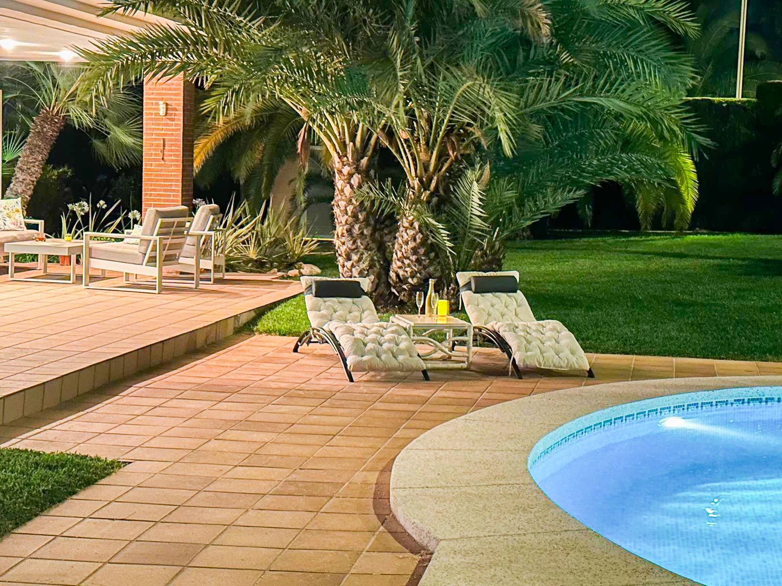 Exquisite Villa zum Verkauf in Benidorm