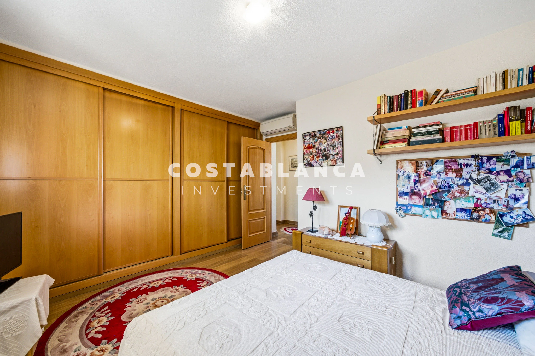 Luxuriöse mediterrane Villa zum Verkauf in Benidorm mit Garten, Terrassen und Privatsphäre