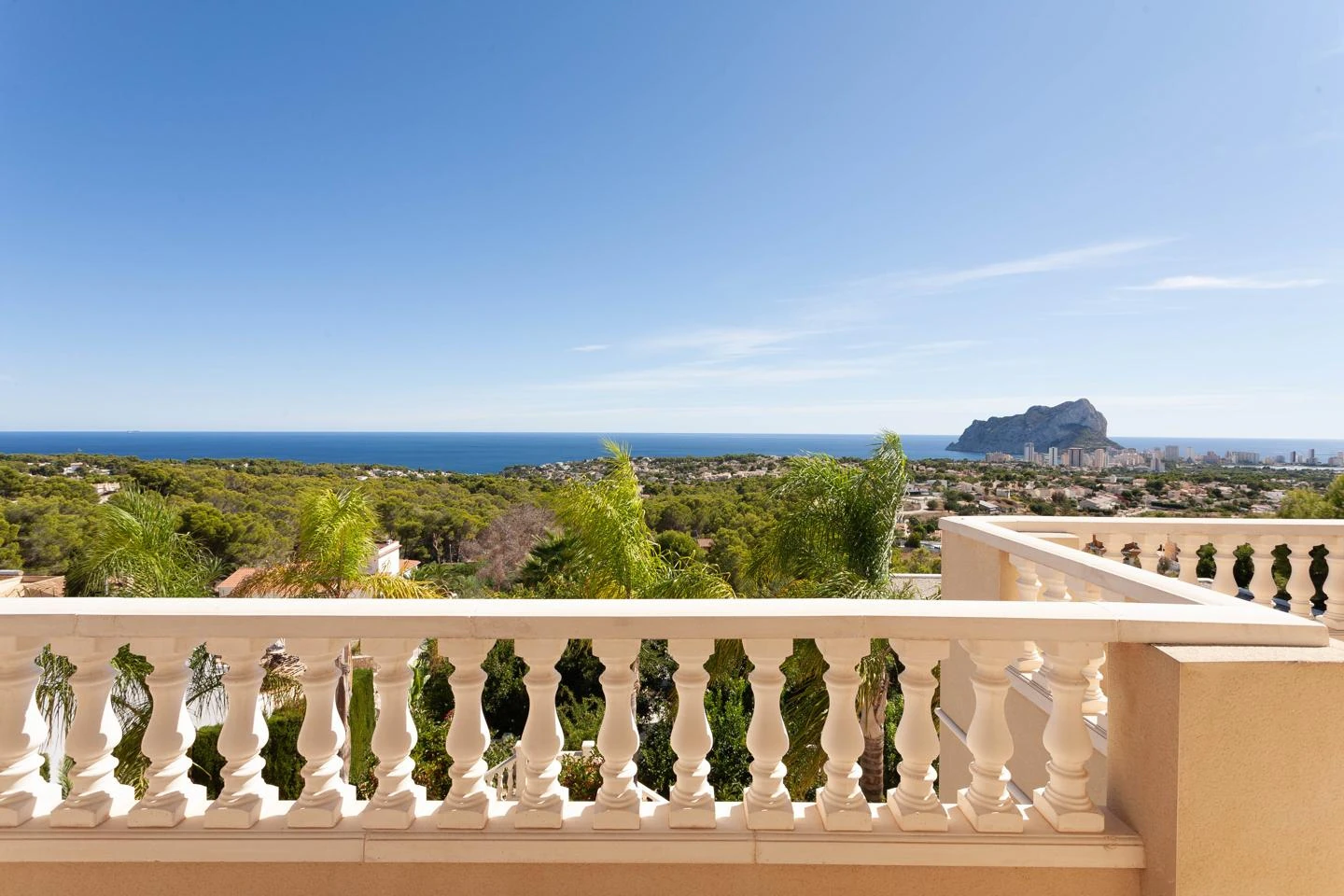 Amazing Villa with Seaviews for Sale in Calpe