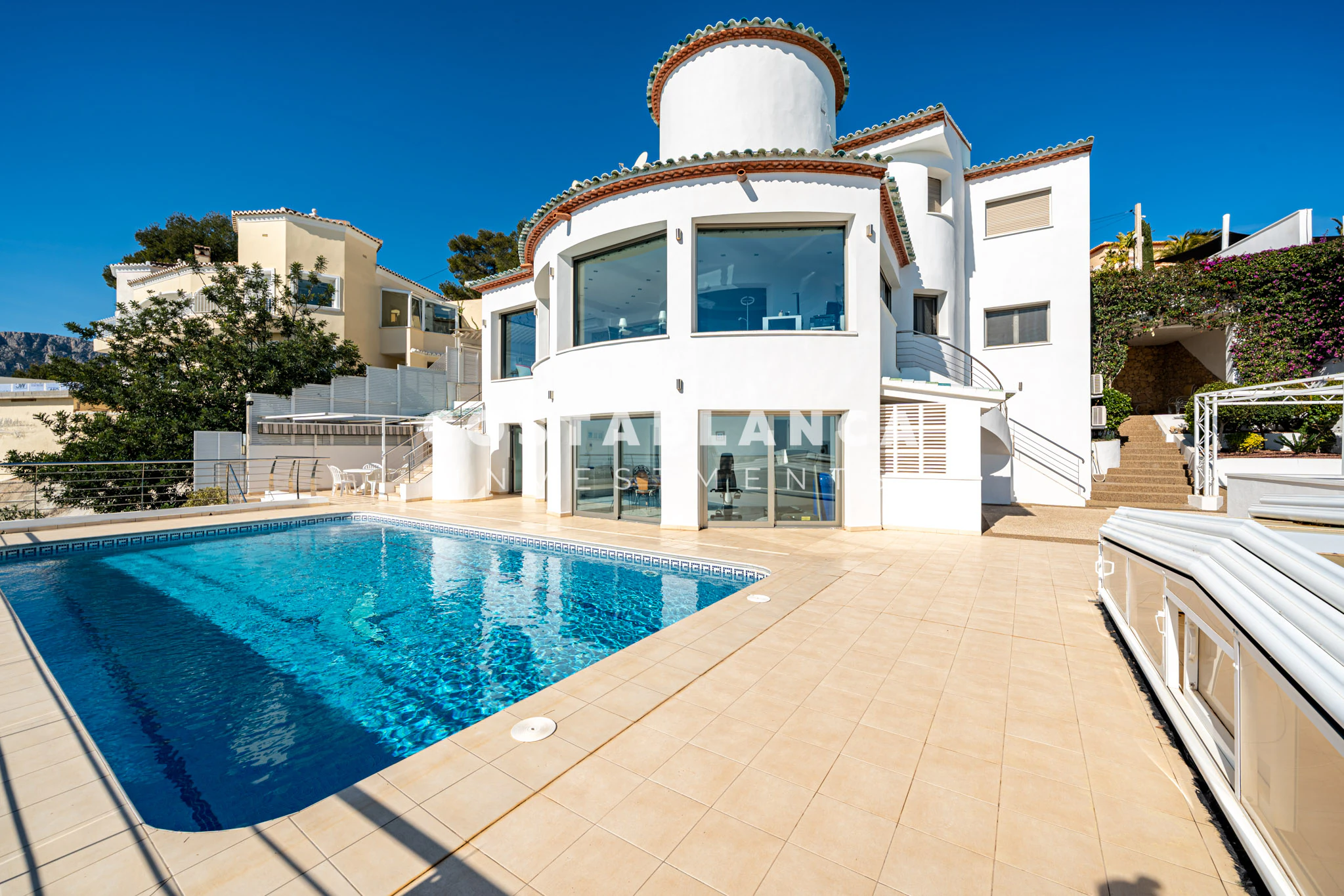 Impressive Villa with Panoramic Sea Views for sale in Calpe