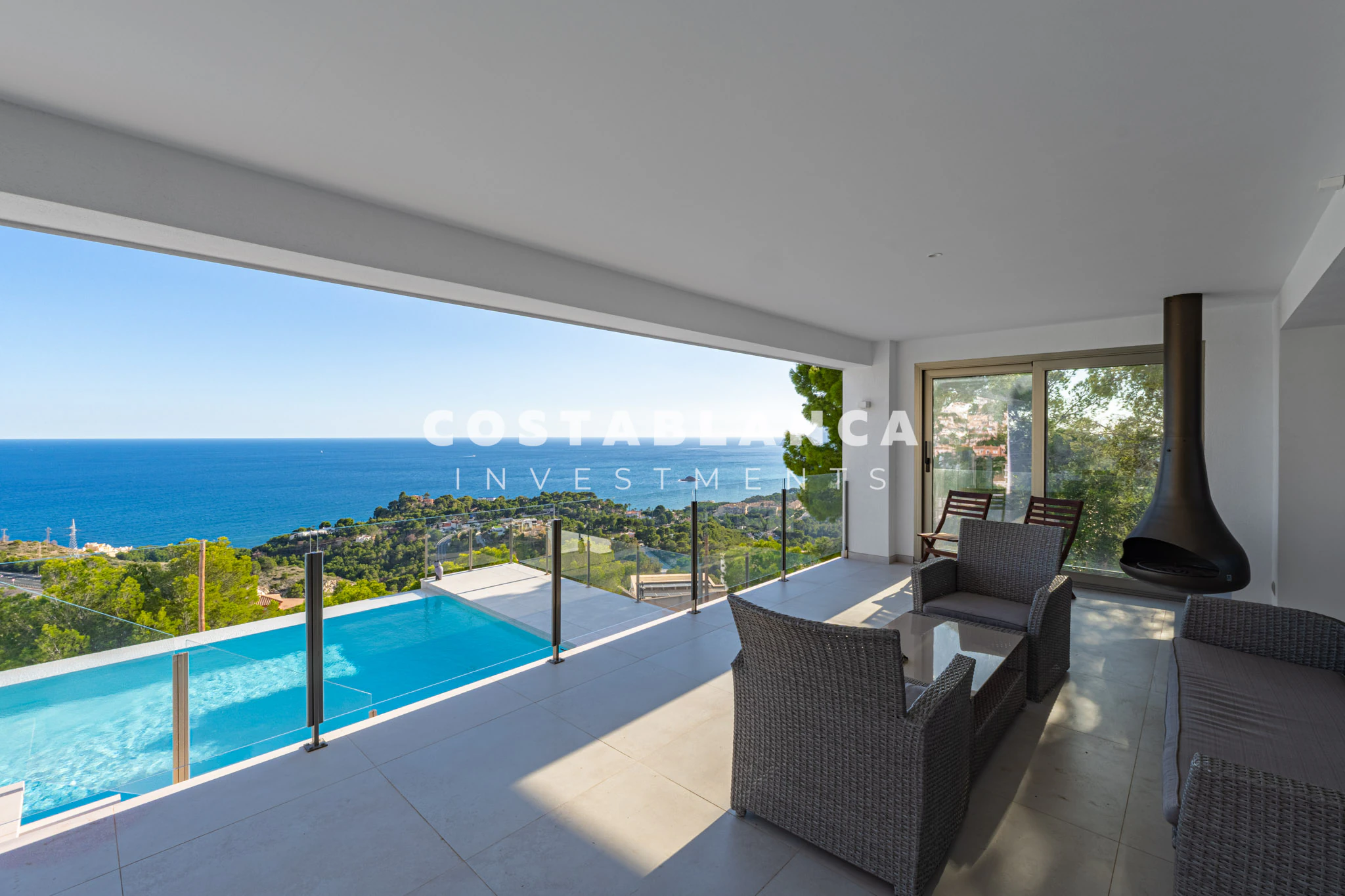 Contemporary Luxury Villa with Panoramic Mediterranean Views for sale in Altea