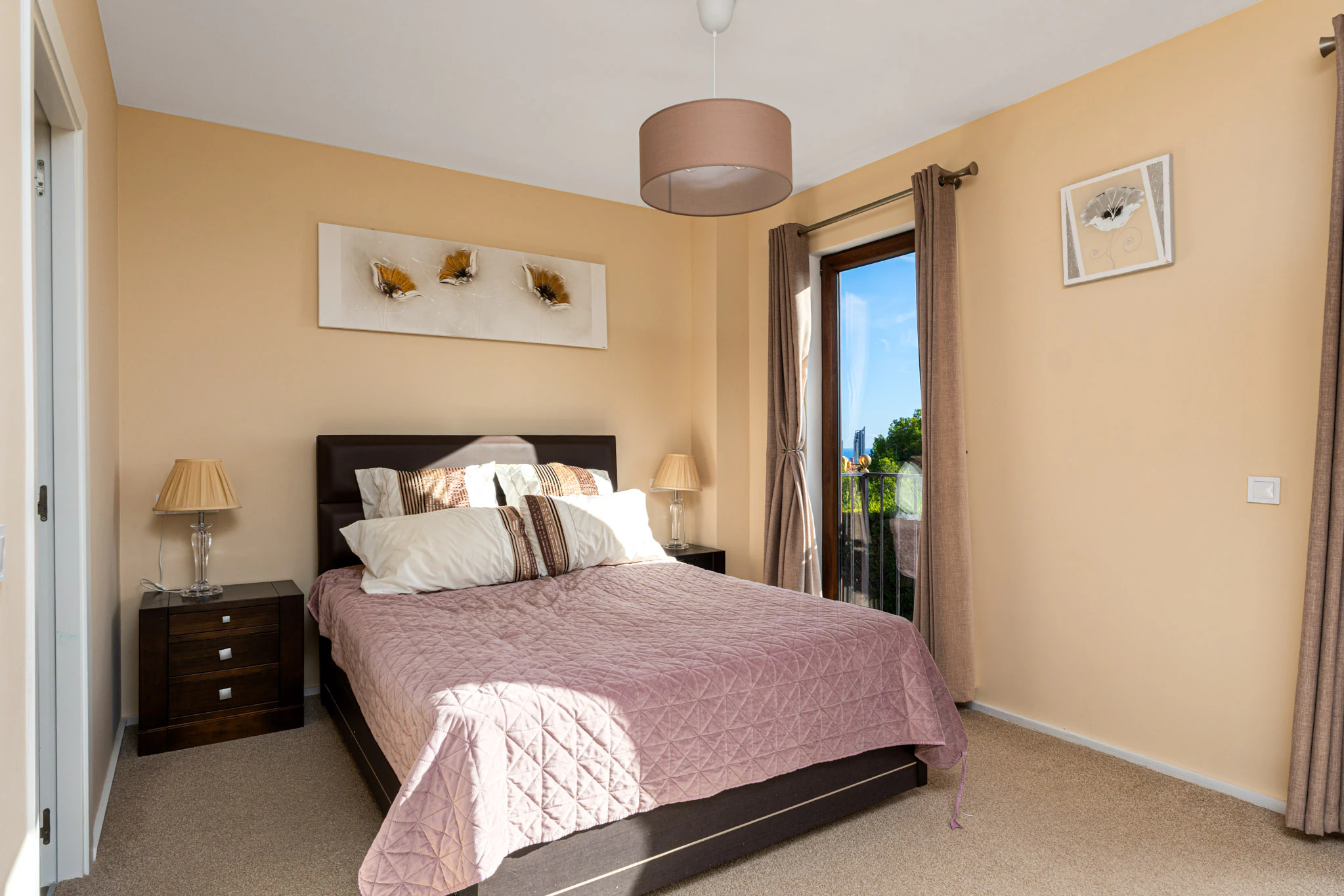 Renovated Mediterranean Villa for sale with Sea Views in Sierra Cortina, Finestrat