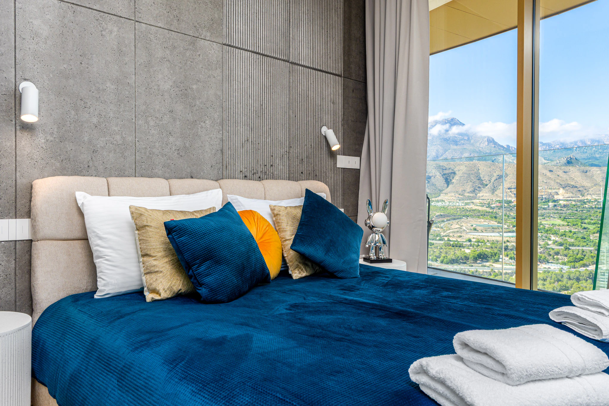 43. Etage Residence mit Meer- und Bergblick zu verkaufen in Benidorm