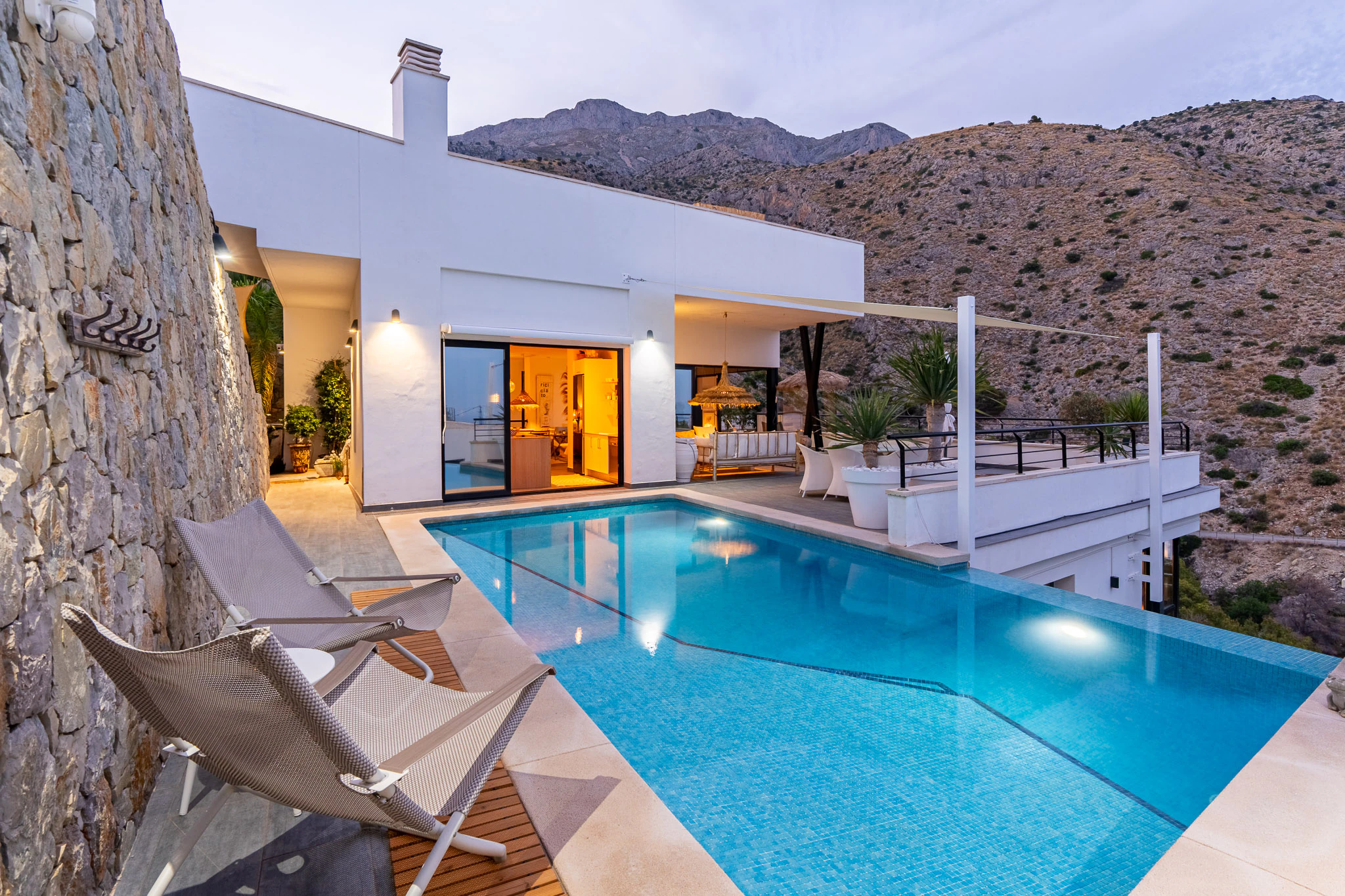 Luxury Villa in Altea with open views and High-End Finishes