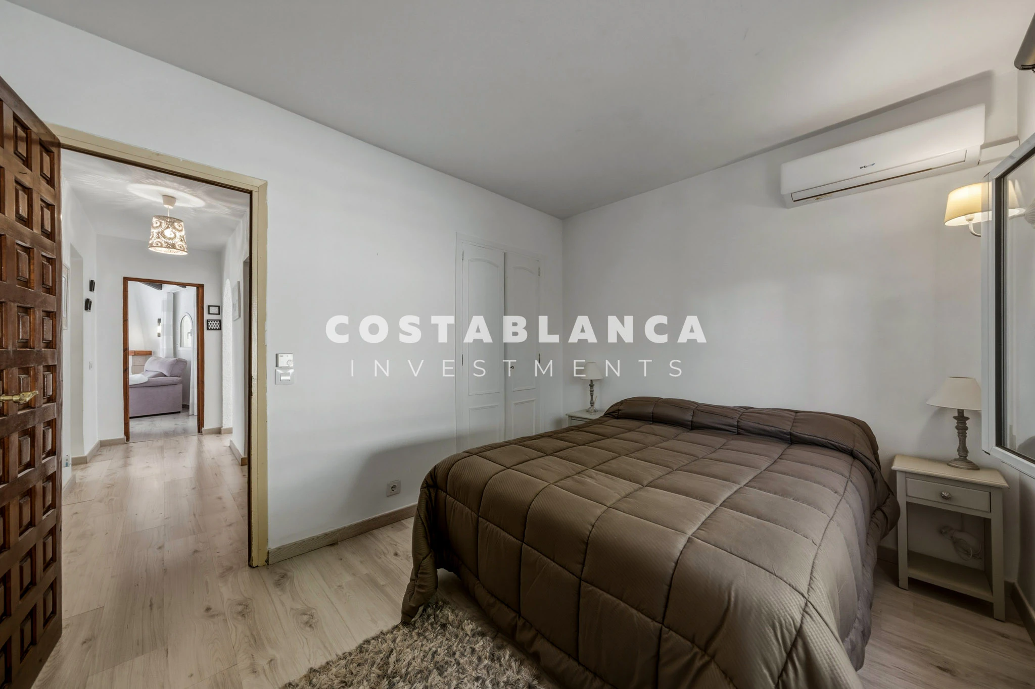 Villa Mediterránea con Vistas Icónicas al Peñón de Ifach y Piscina Privada en venta en Calpe.