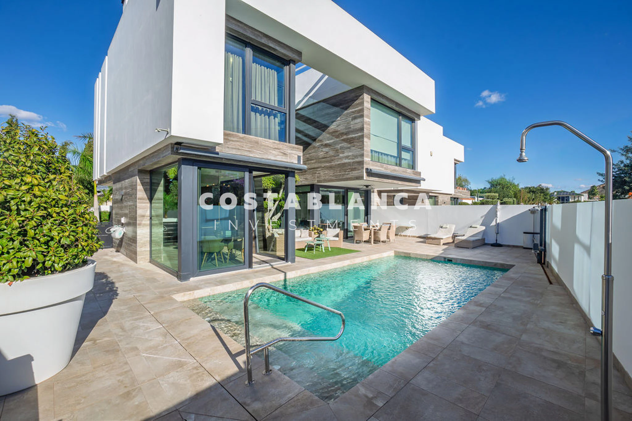Villa de Luxe Contemporaine à Vendre à Albir