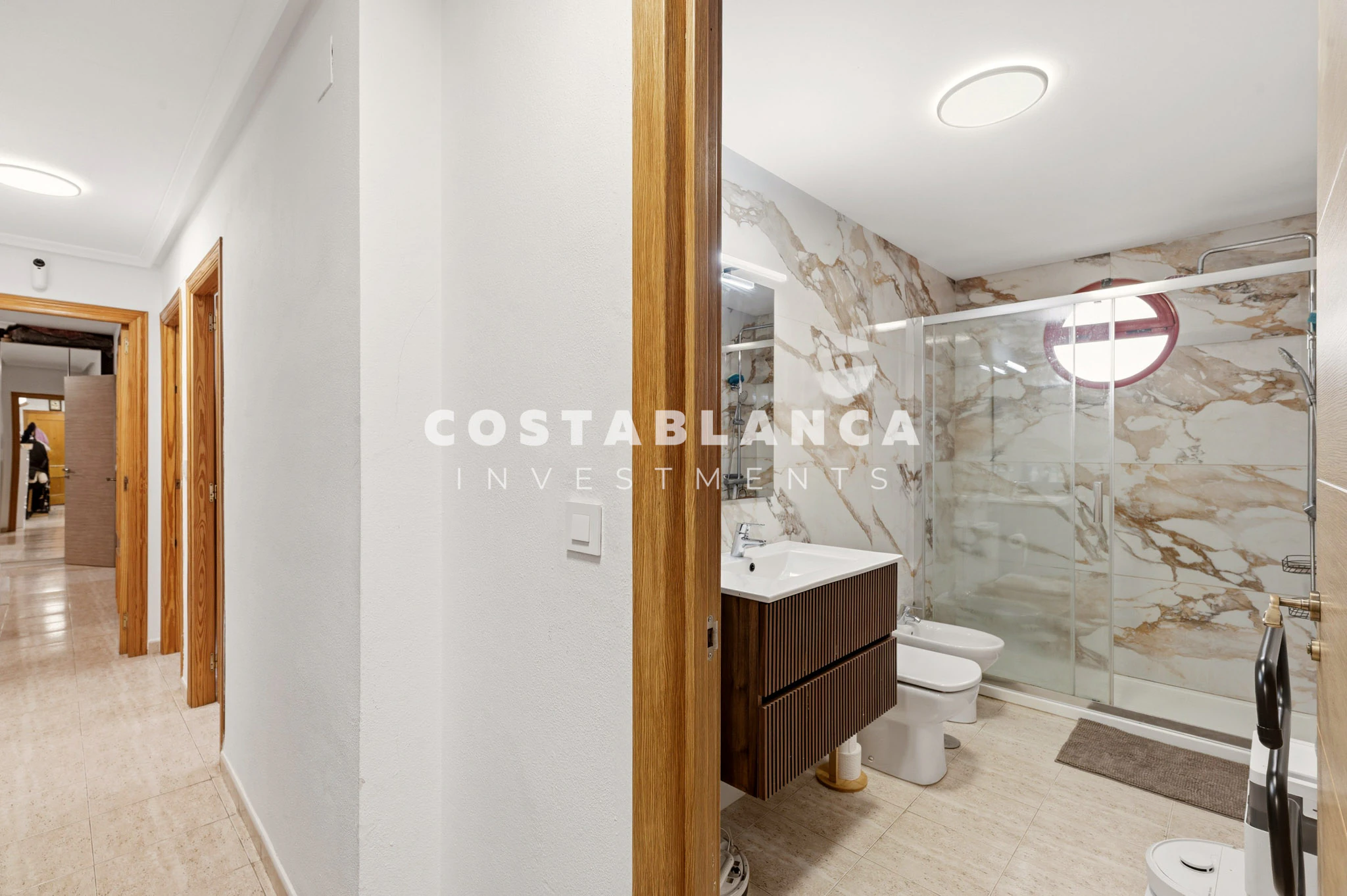 Well Located Apartment Near the Beach with Excellent Rental Appeal for sale in Villajoyosa