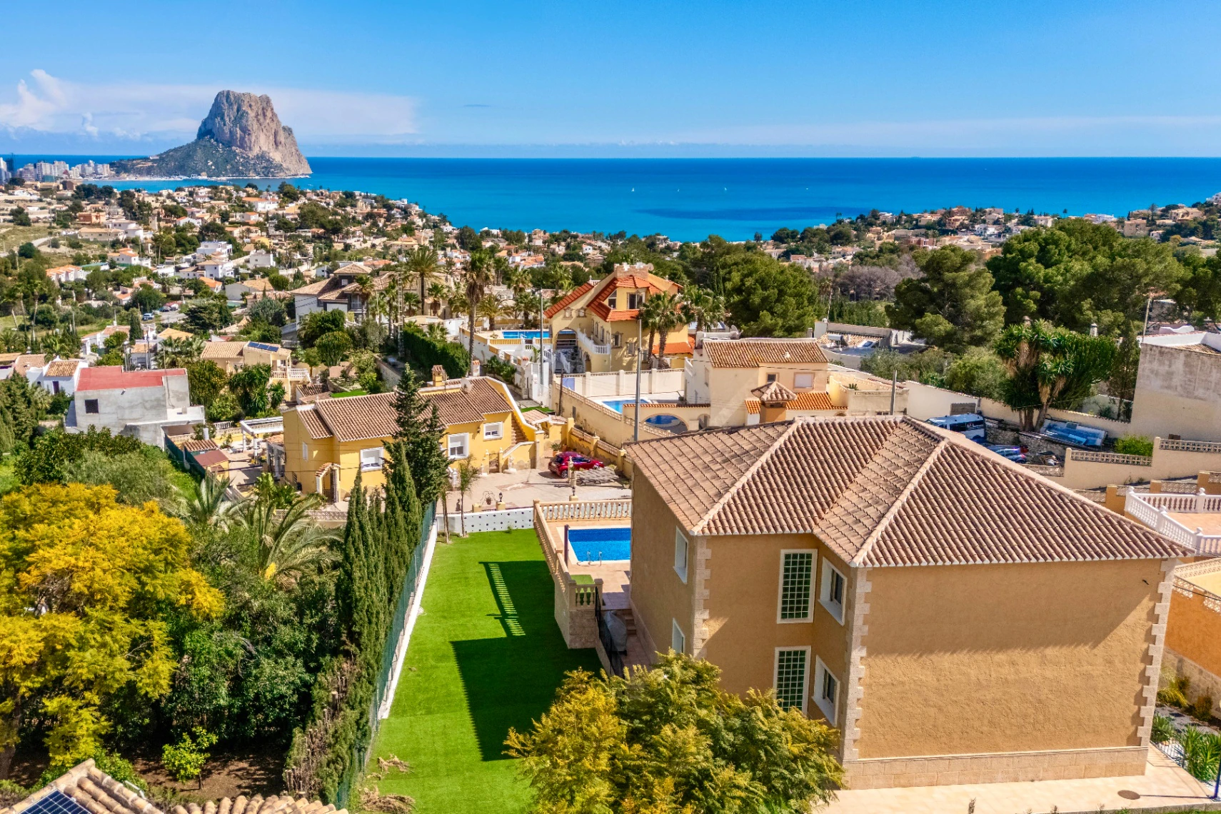Villa for Sale in Calpe With Beautiful Views
