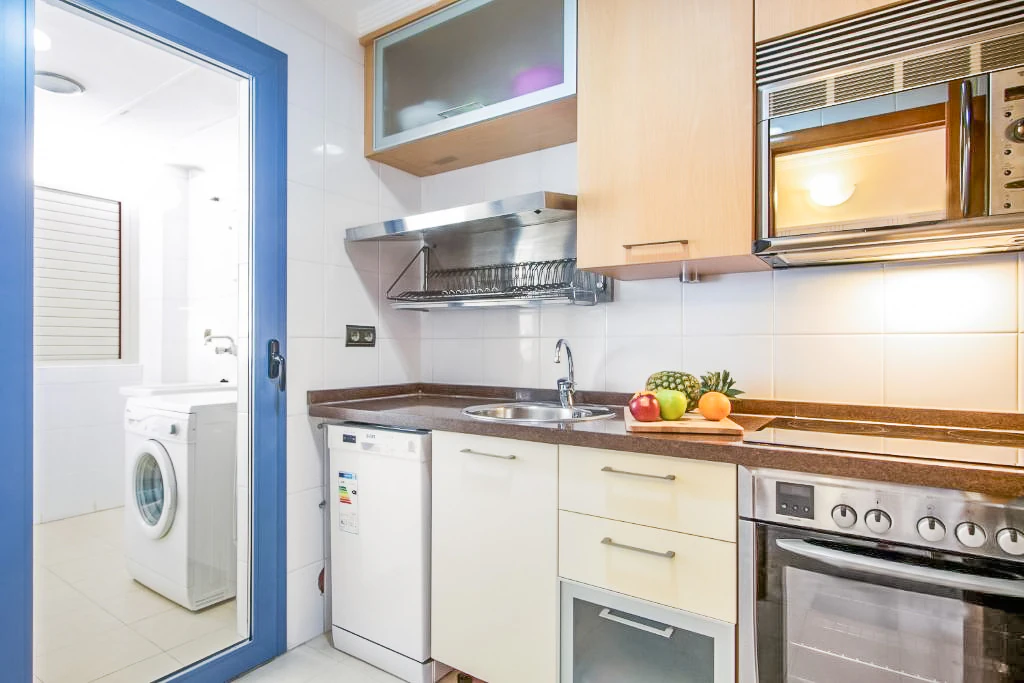 First line apartment in Mascarat With Tourist Liscence, Altea