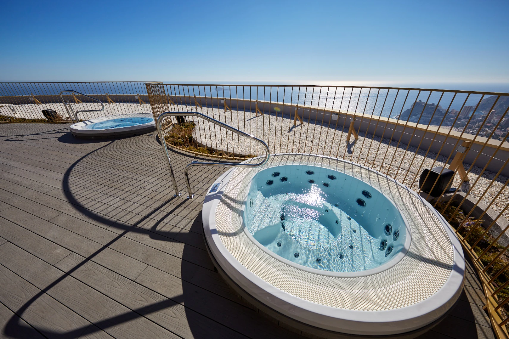 43. Etage Residence mit Meer- und Bergblick zu verkaufen in Benidorm