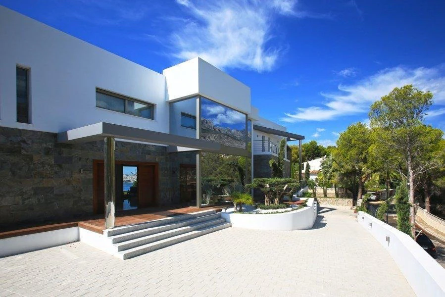 Chalet de lujo en primera línea en venta en Altea