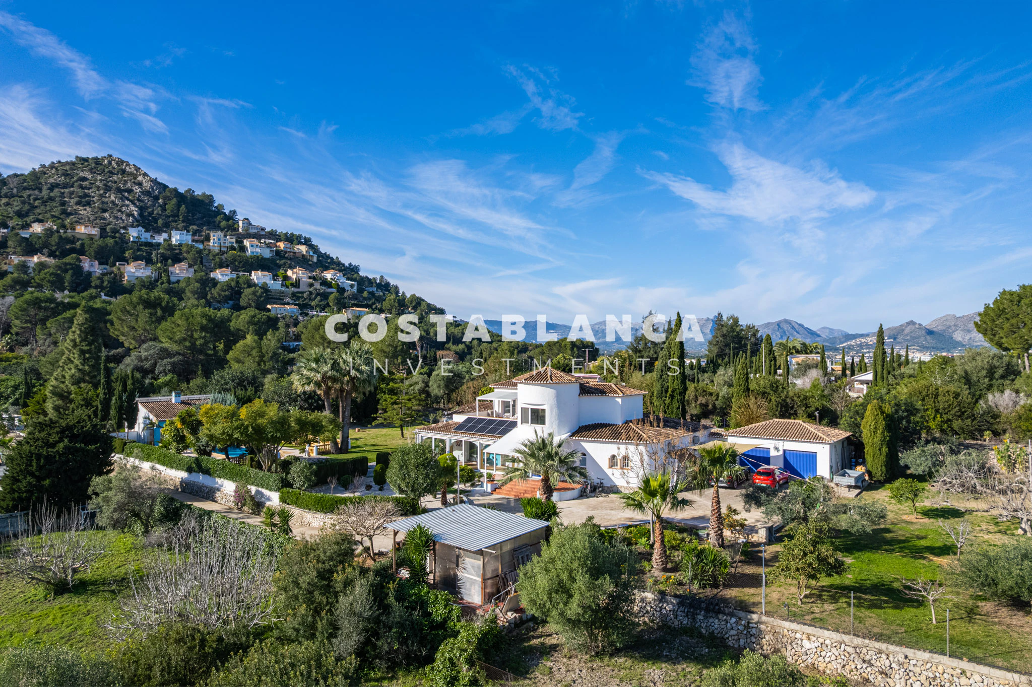Fully Modernized Luxury Villa with Guest Apartment and Solar Energy for sale in Denia