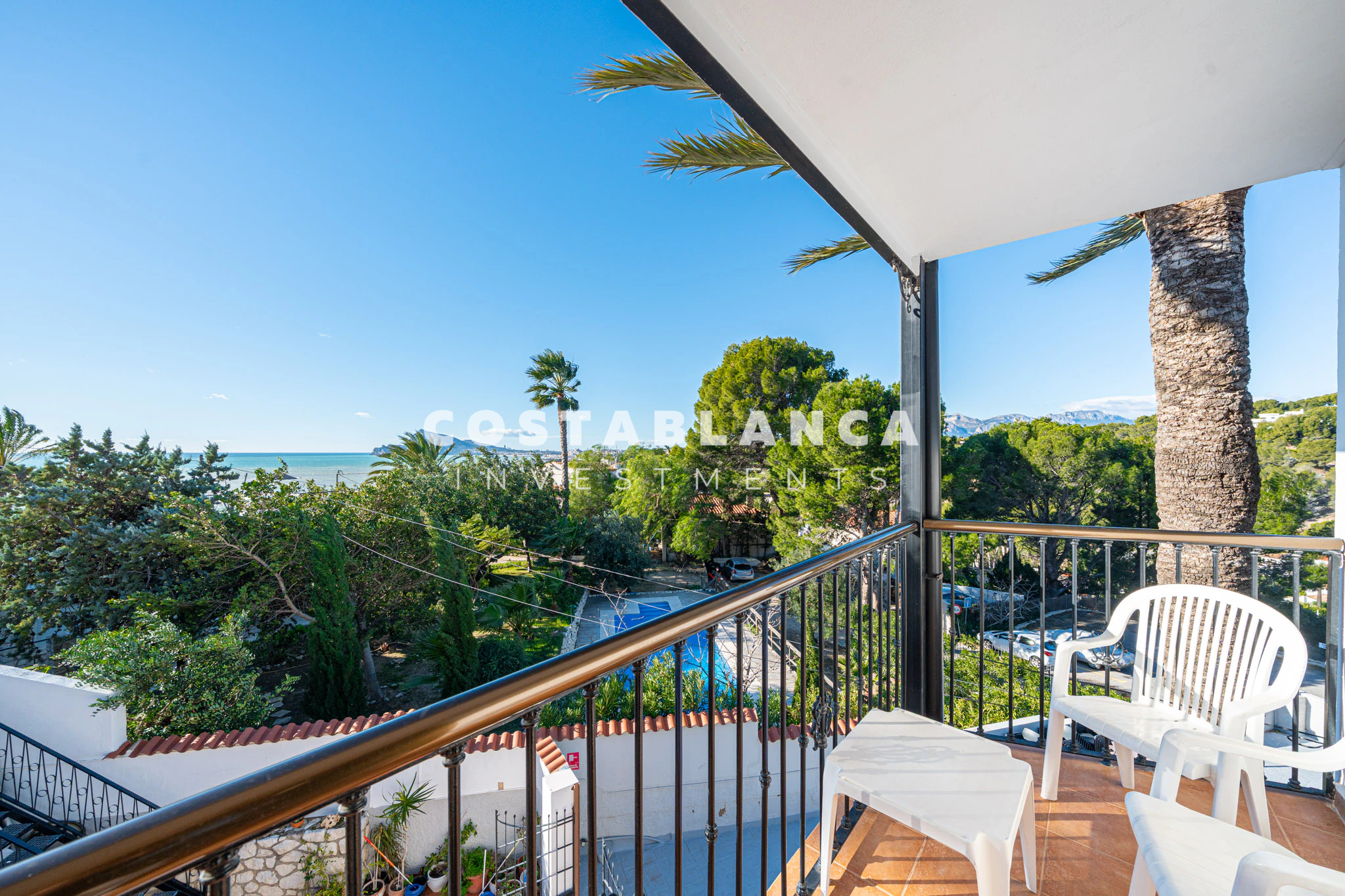Centrally Located Hotel with Sea Views and Apartment Conversion Opportunity for sale in Altea