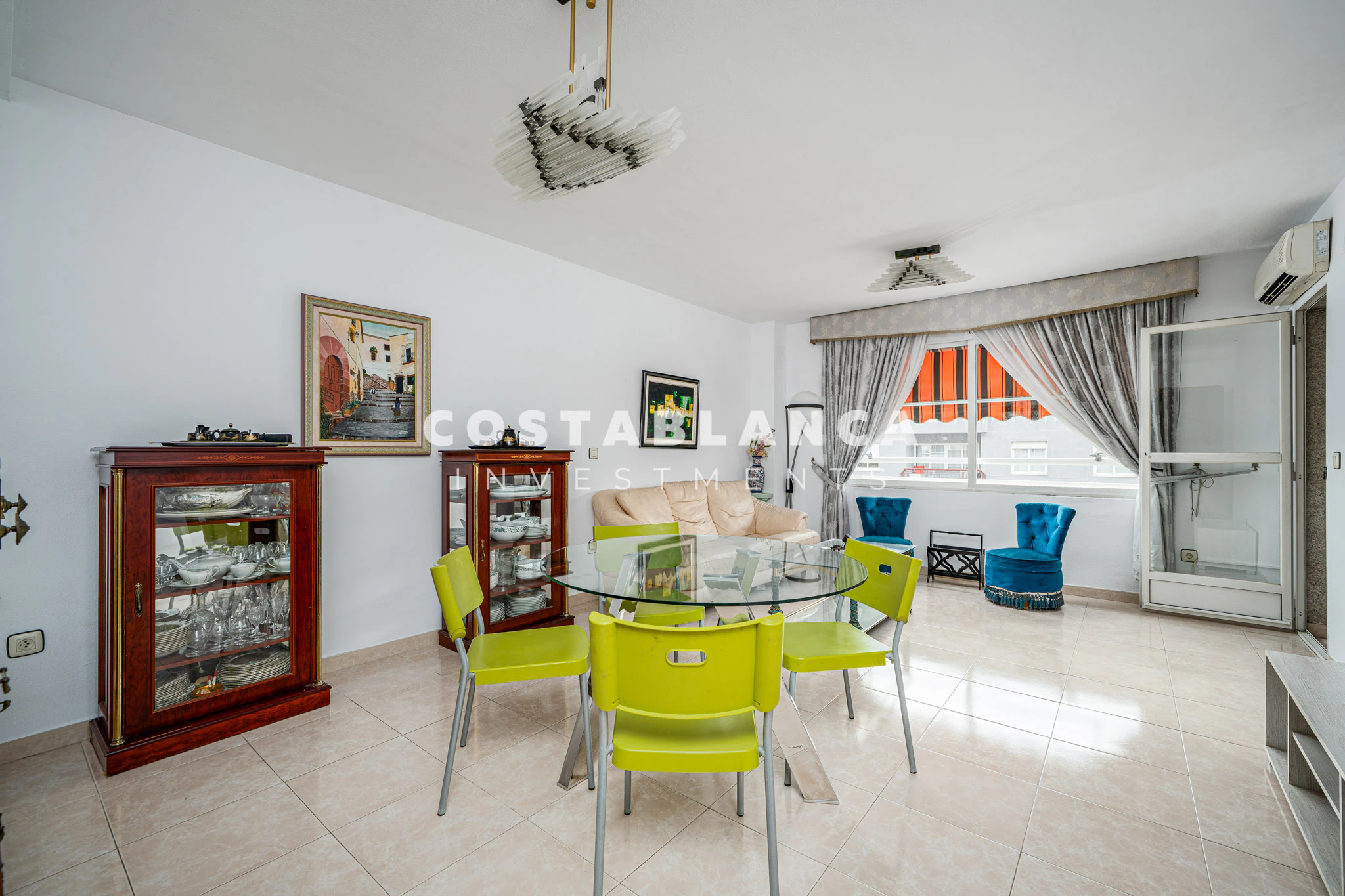 High Ceiling Apartment for sale in Alfaz del Pi