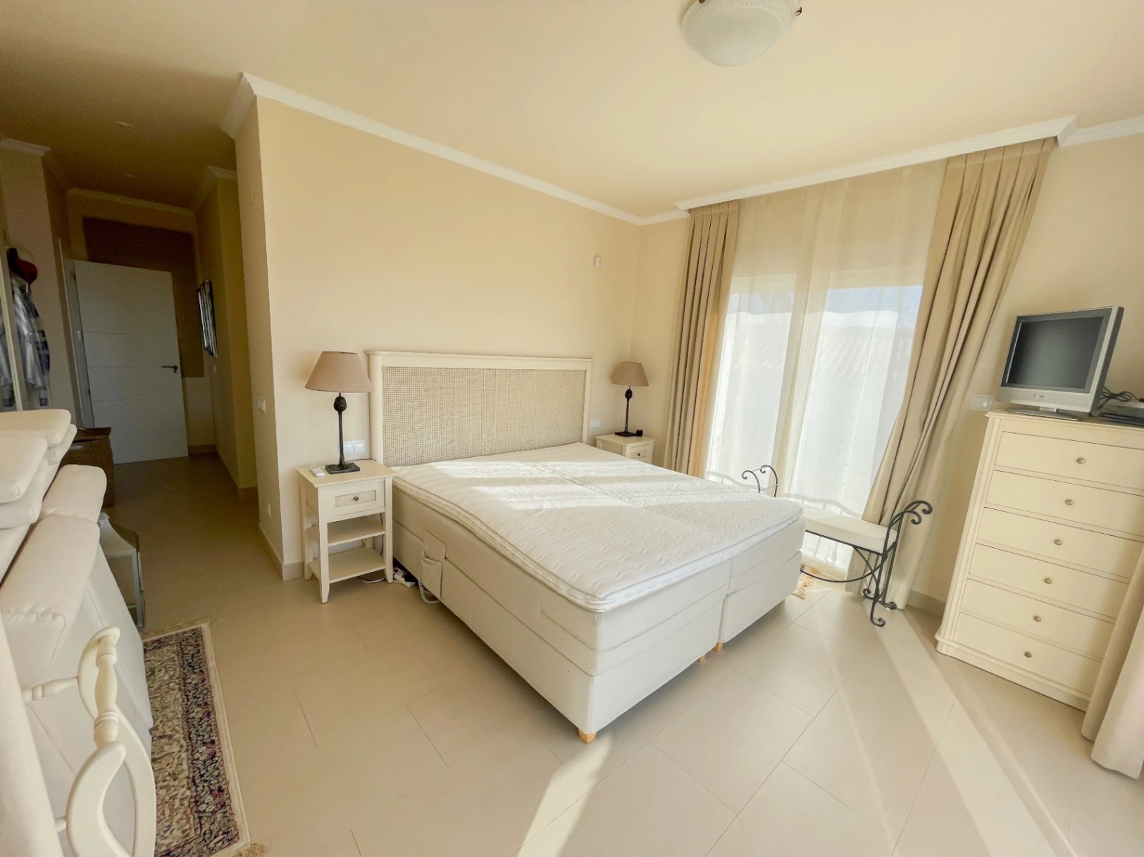 Villa méditerranéenne avec appartement d’hôtes et vue panoramique sur la mer à vendre à Altea Hills